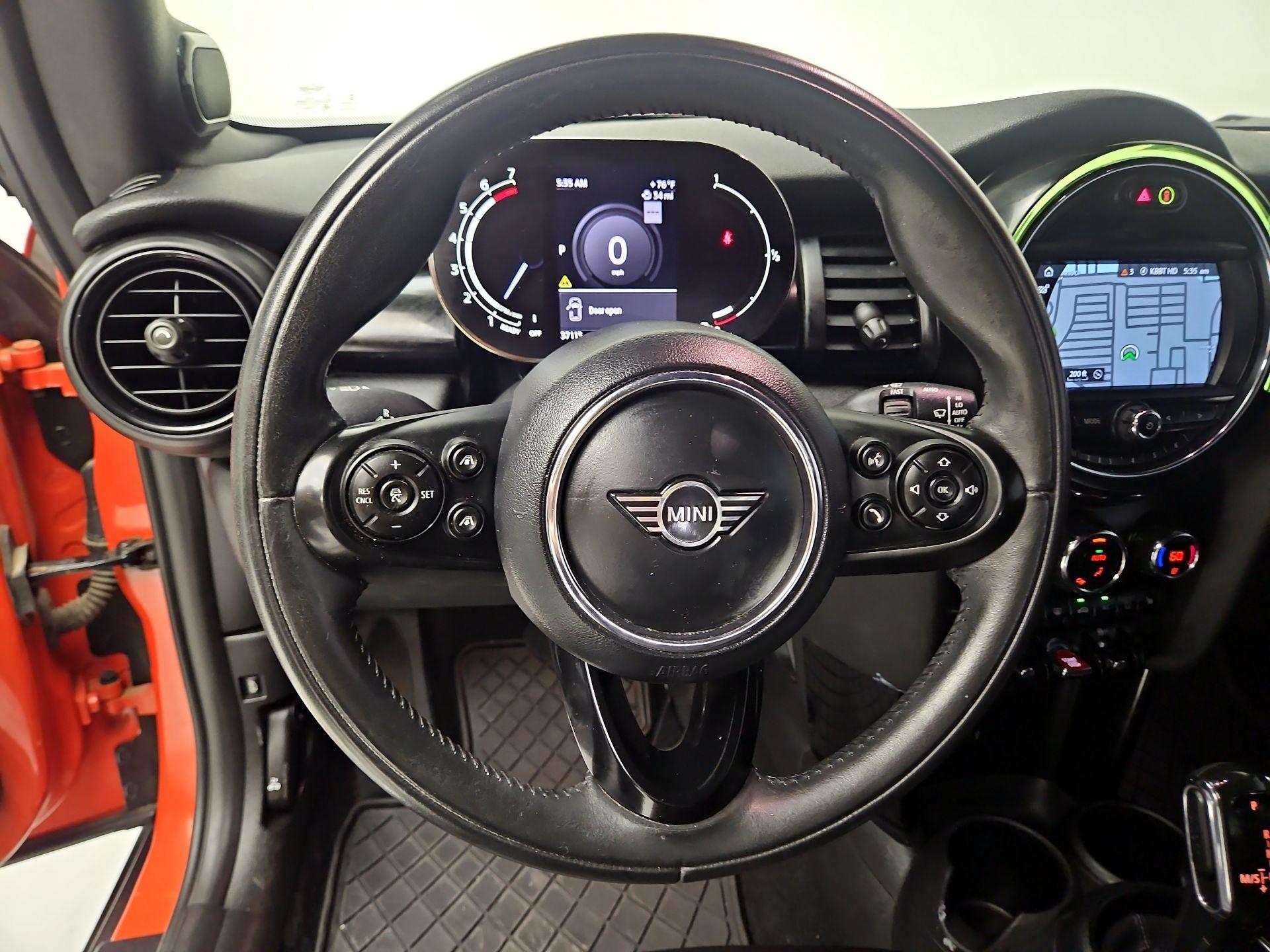 Thumbnail: 2021 MINI Cooper - 10