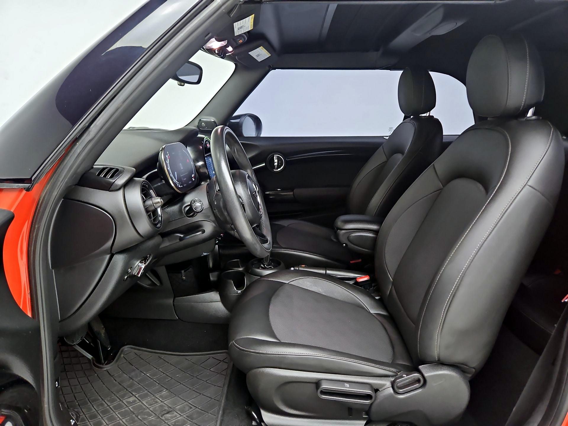 Thumbnail: 2021 MINI Cooper - 11