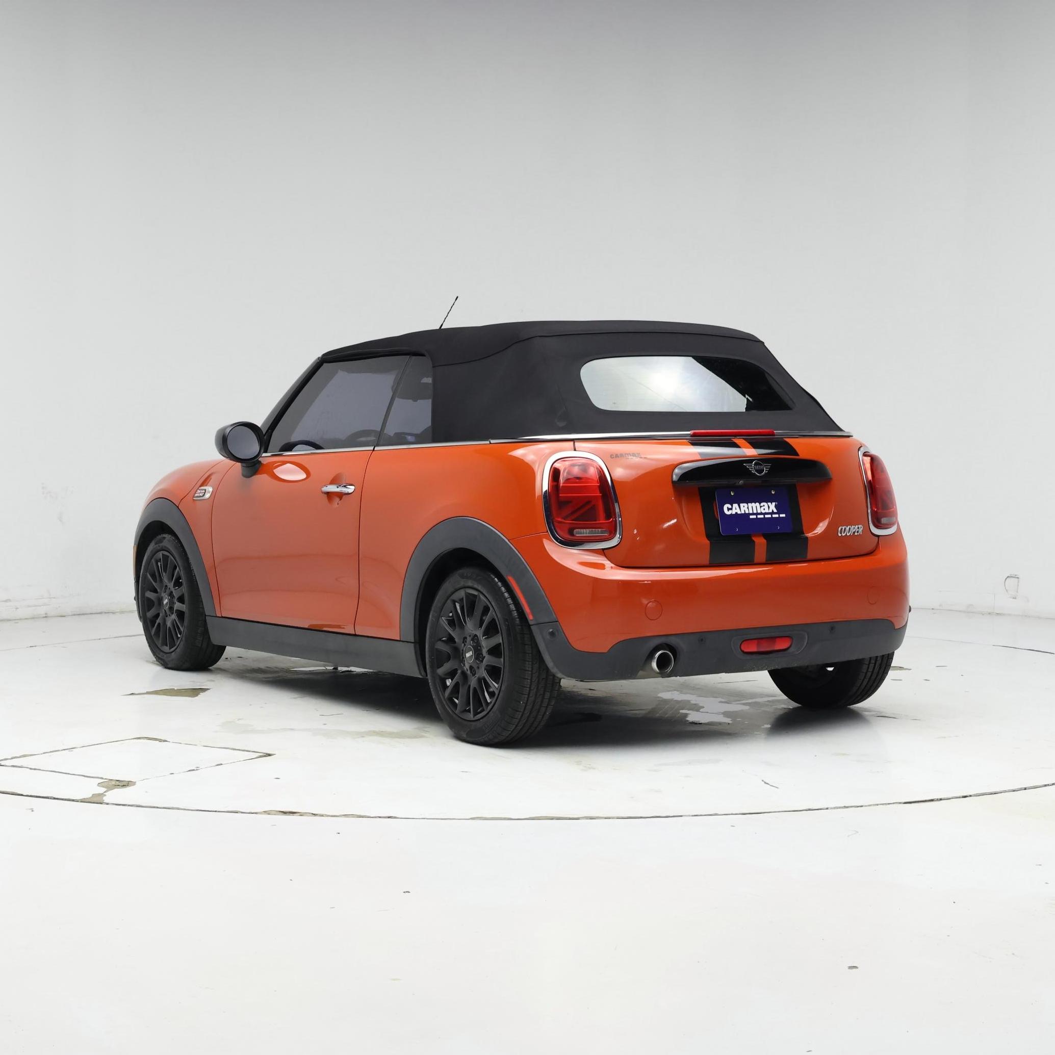 Thumbnail: 2021 MINI Cooper - 2