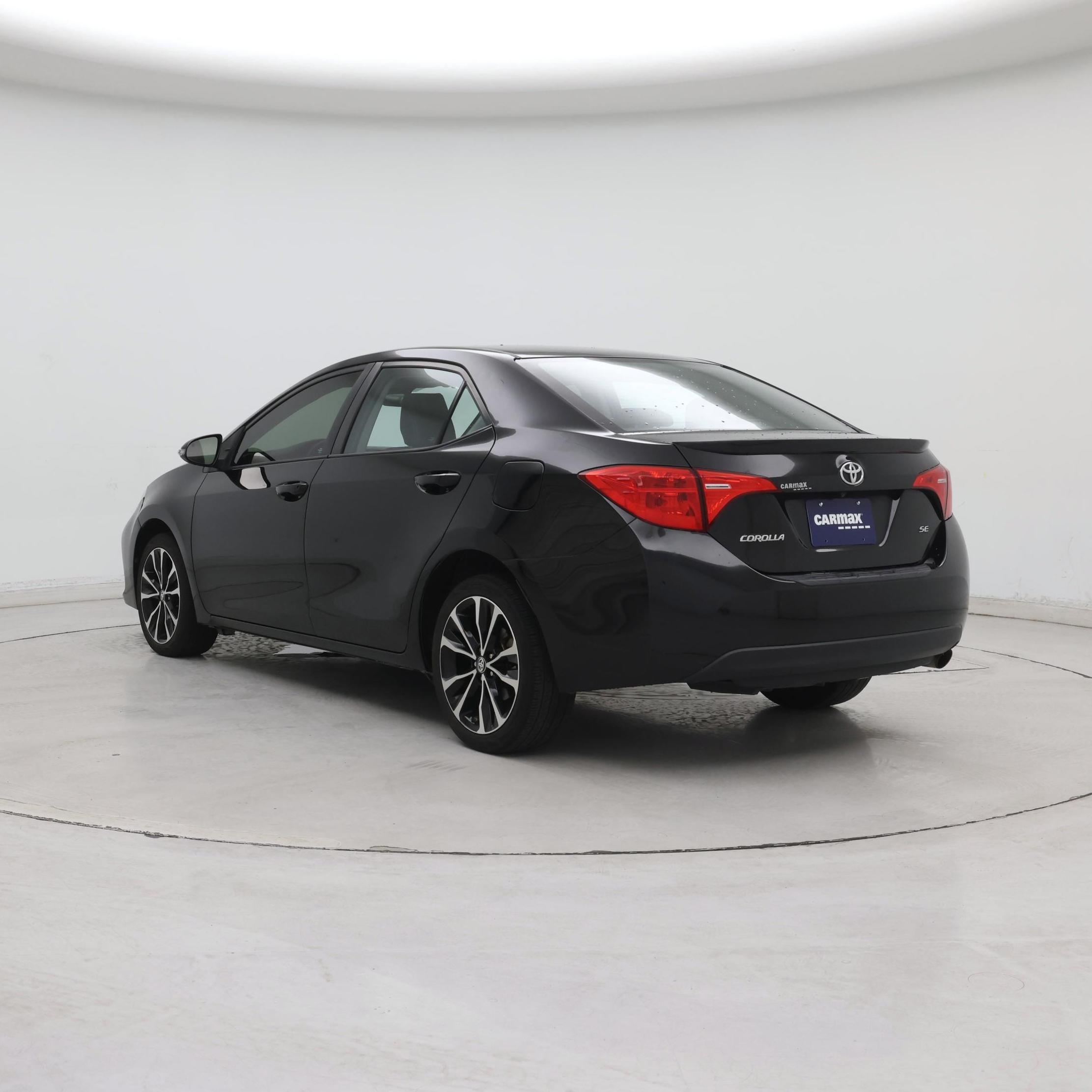 Thumbnail: 2017 Toyota Corolla - 2