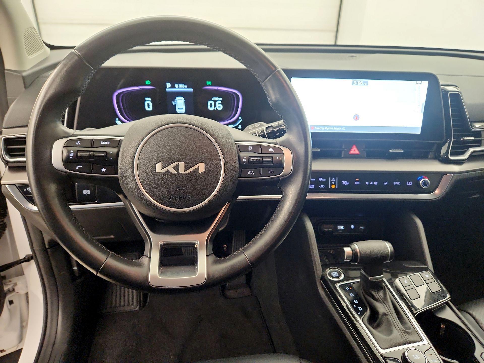 Thumbnail: 2023 Kia Sportage - 10
