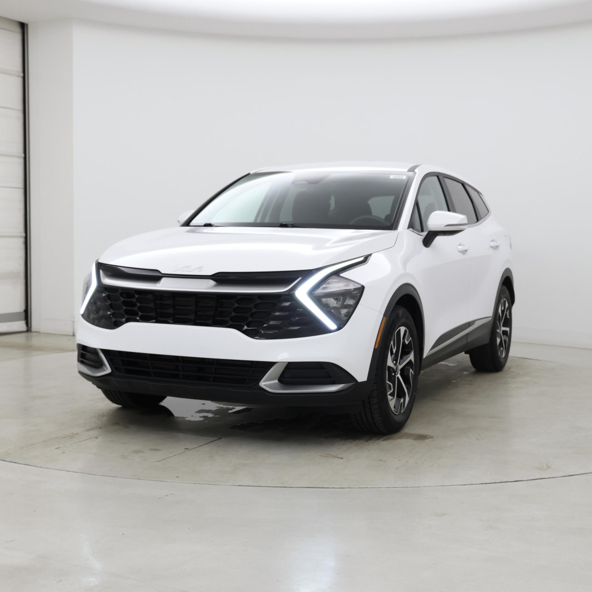 Thumbnail: 2023 Kia Sportage - 4