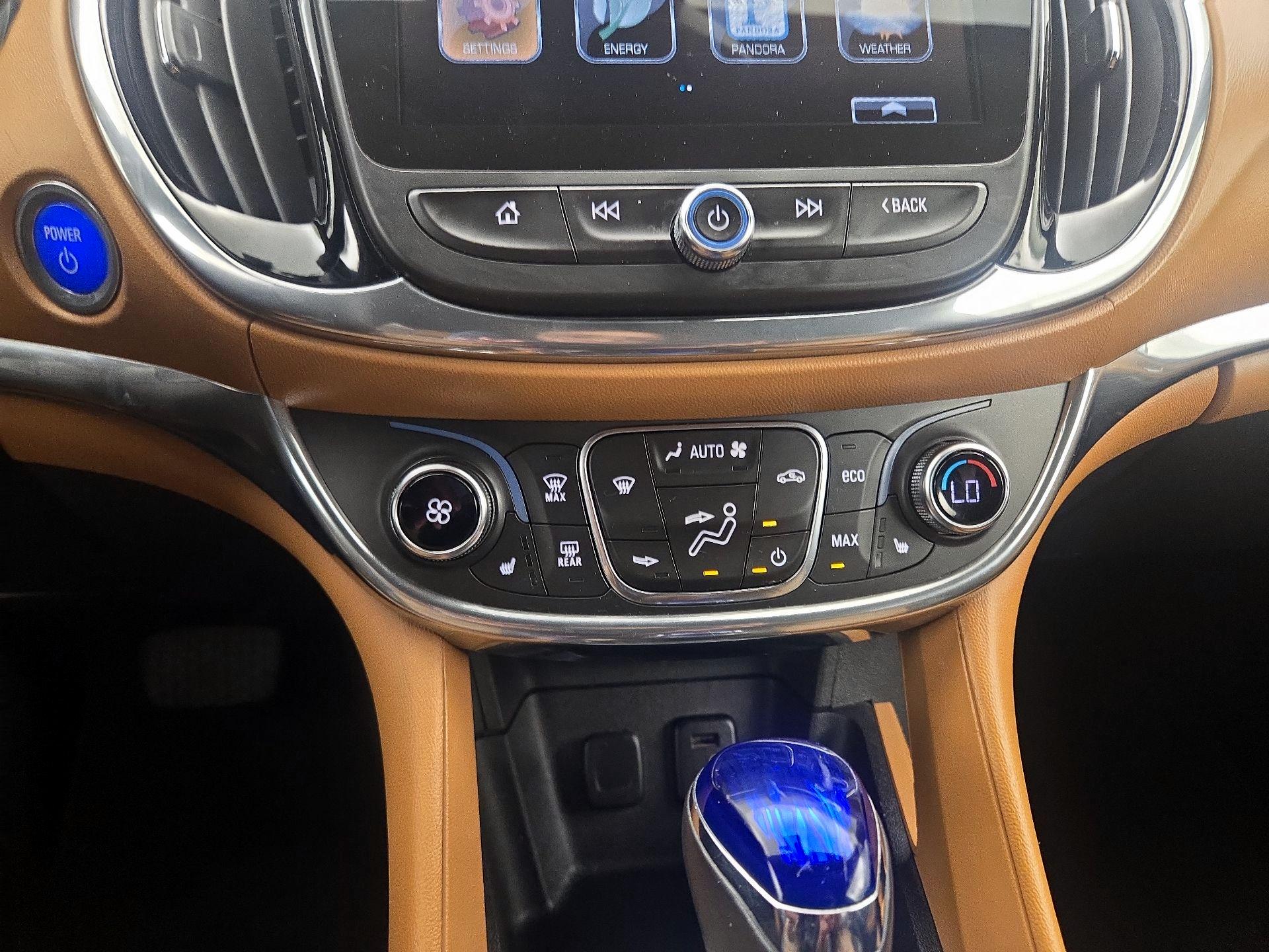 Thumbnail: 2016 Chevrolet Volt - 17