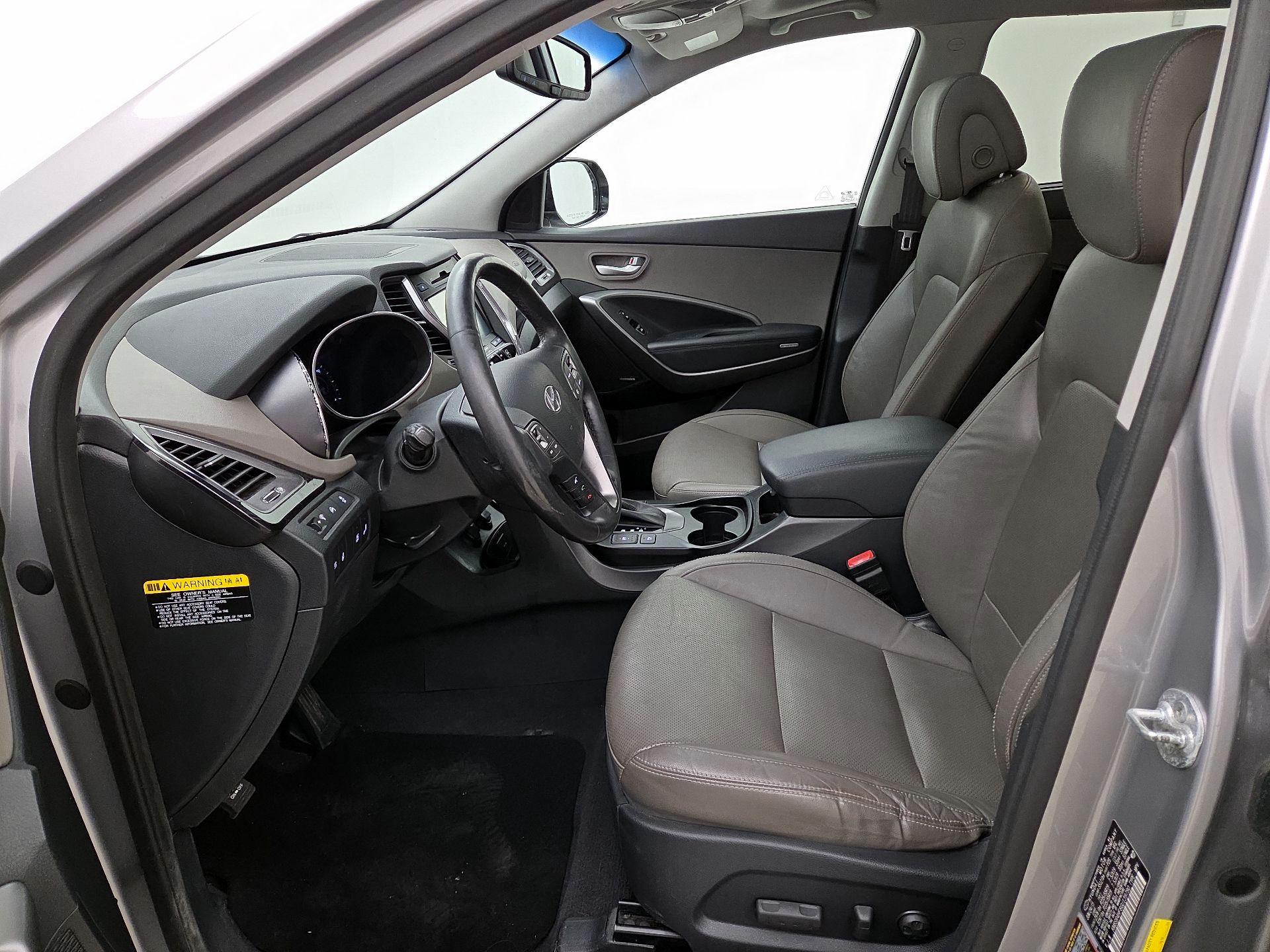 Thumbnail: 2016 Hyundai Santa Fe - 11
