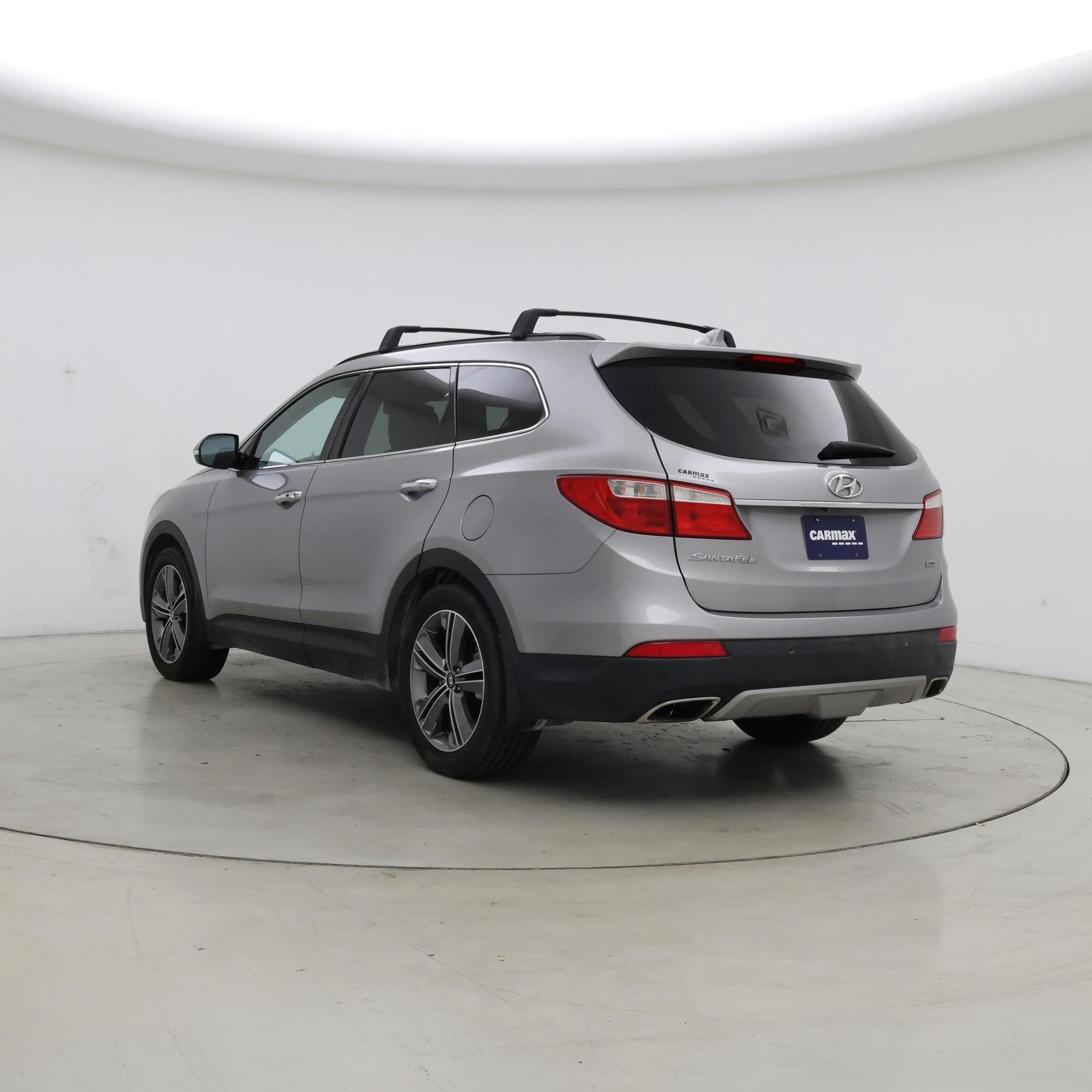 Thumbnail: 2016 Hyundai Santa Fe - 2