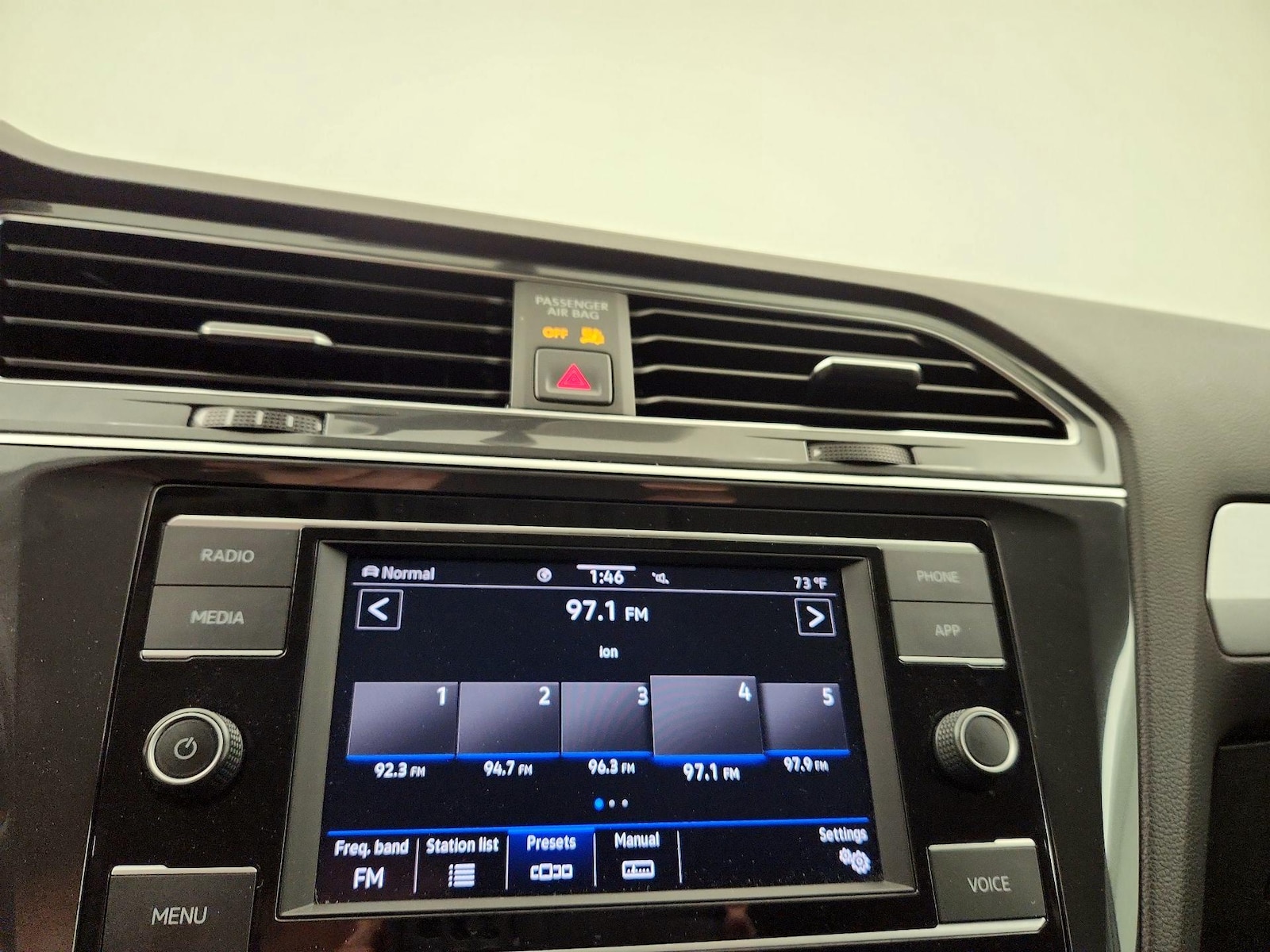 2020 Volkswagen Tiguan S - Photo 16