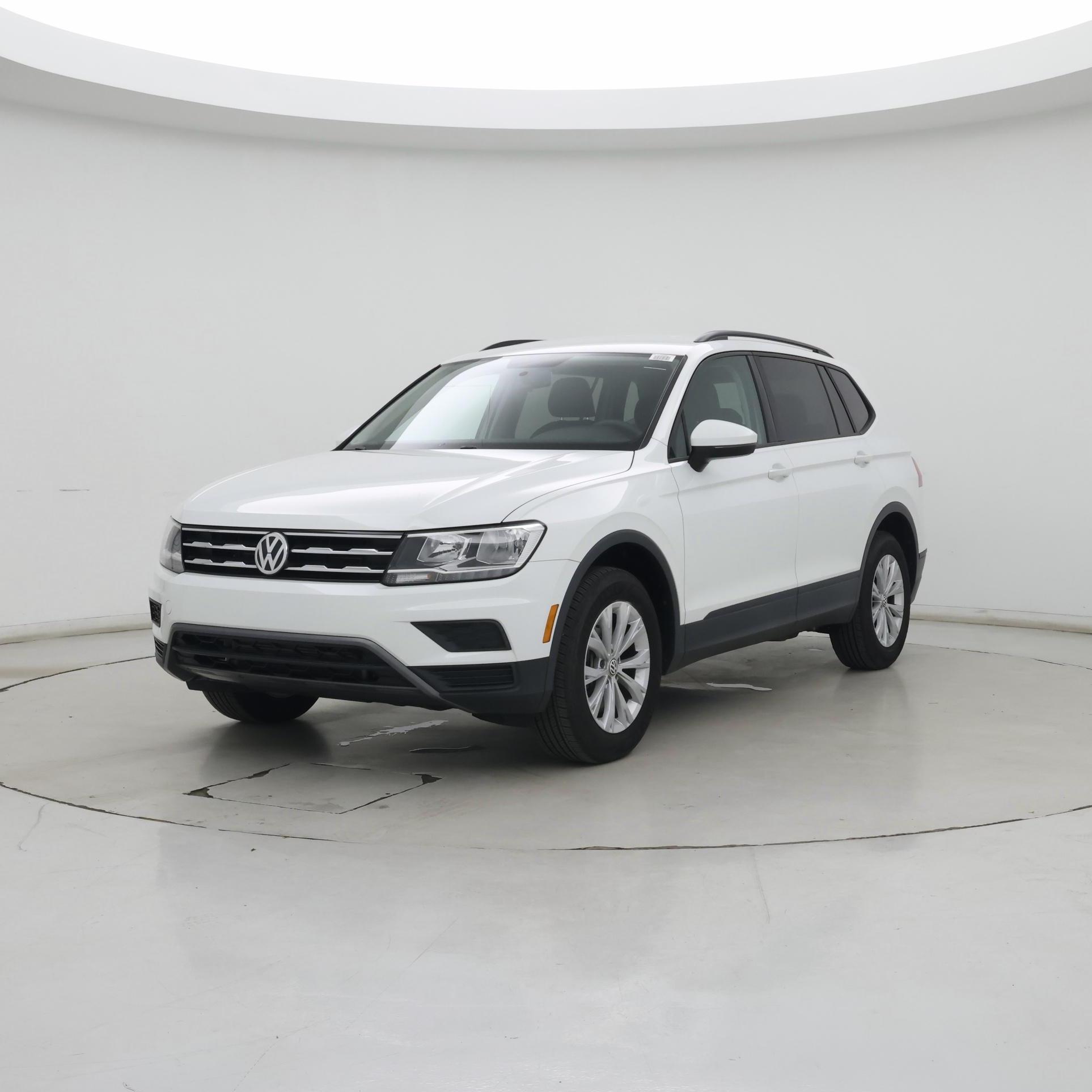 Thumbnail: 2020 Volkswagen Tiguan - 4
