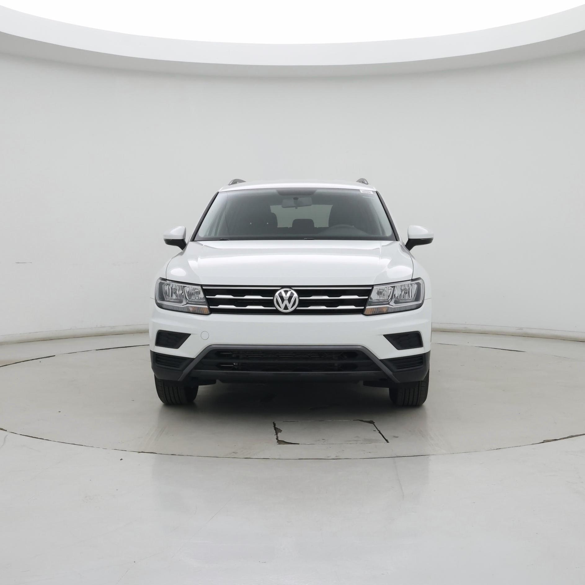 Thumbnail: 2020 Volkswagen Tiguan - 5