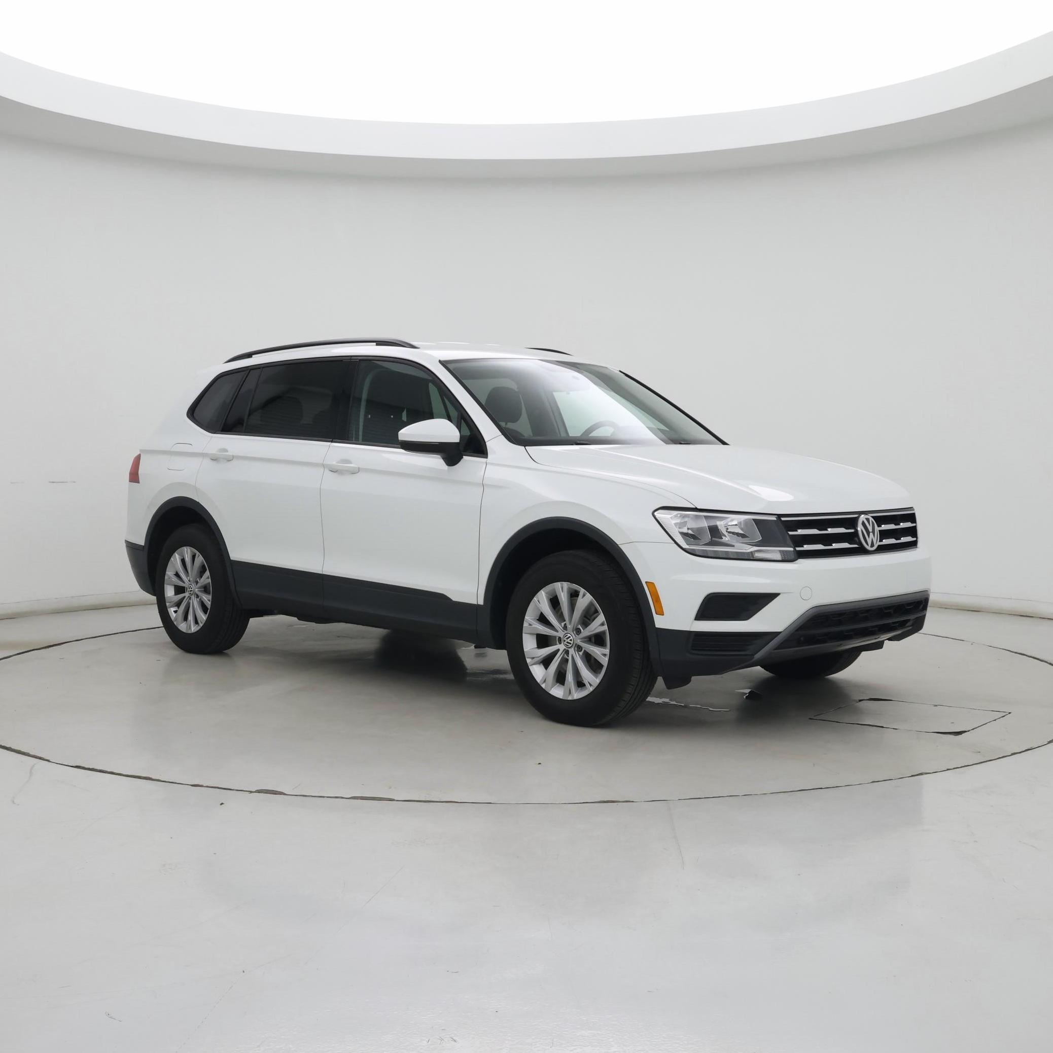 Thumbnail: 2020 Volkswagen Tiguan - 7
