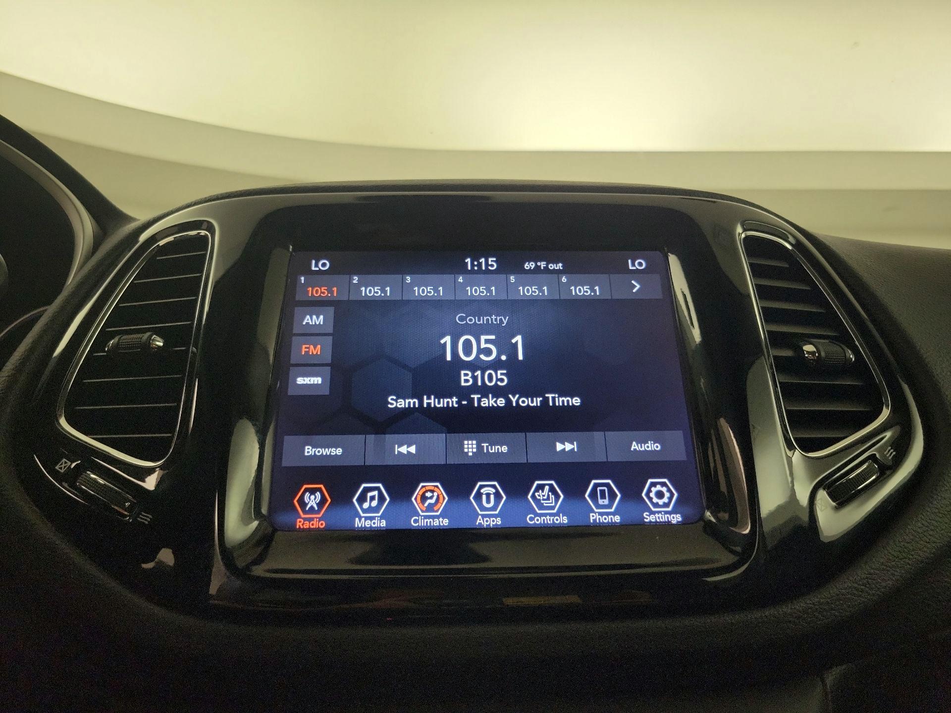 Thumbnail: 2019 Jeep Compass - 13