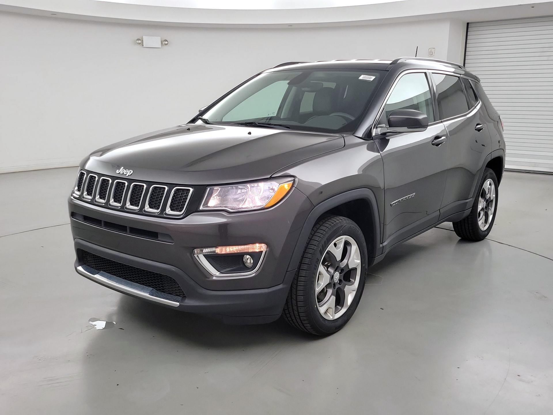 Thumbnail: 2019 Jeep Compass - 3