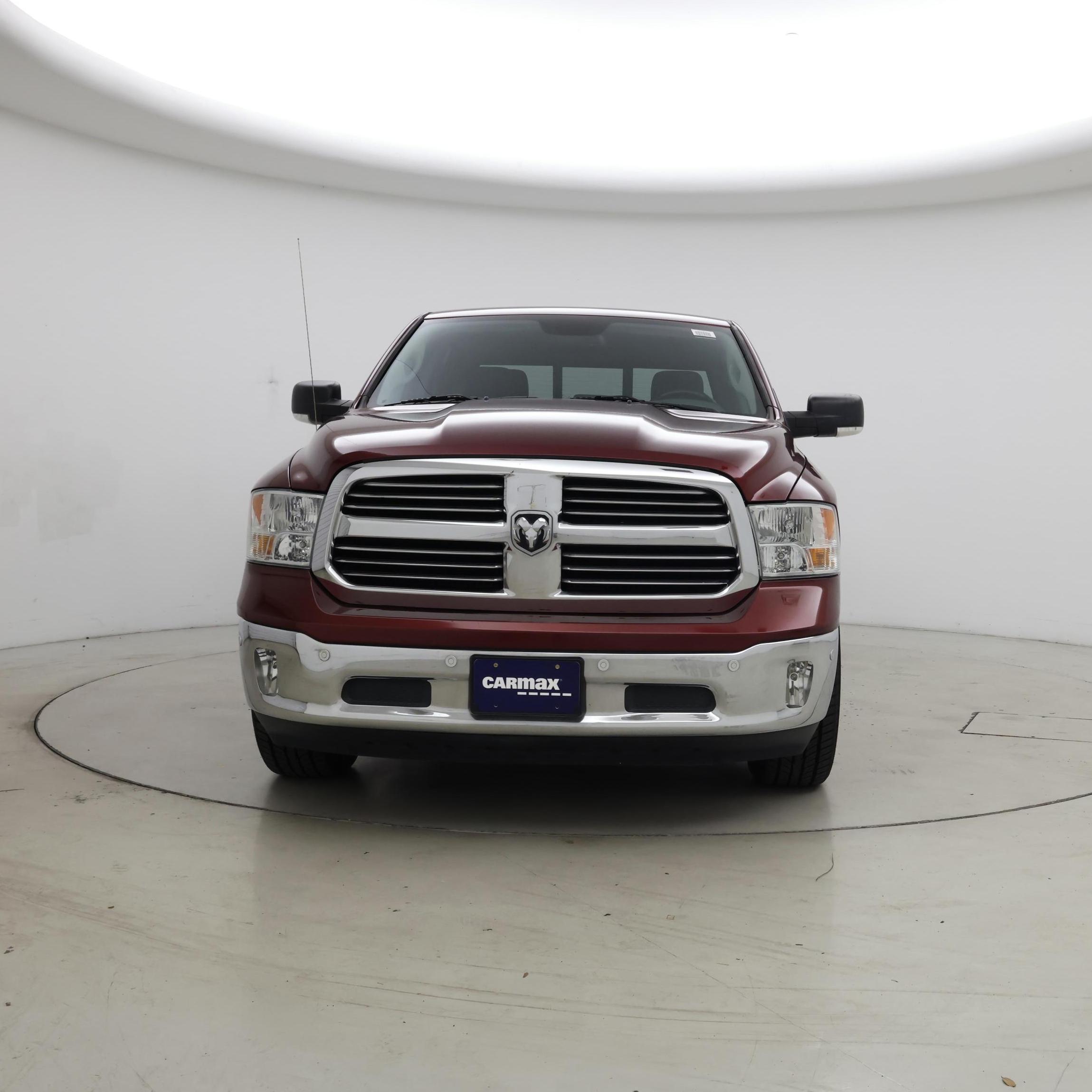 Thumbnail: 2019 RAM 1500 Classic - 5