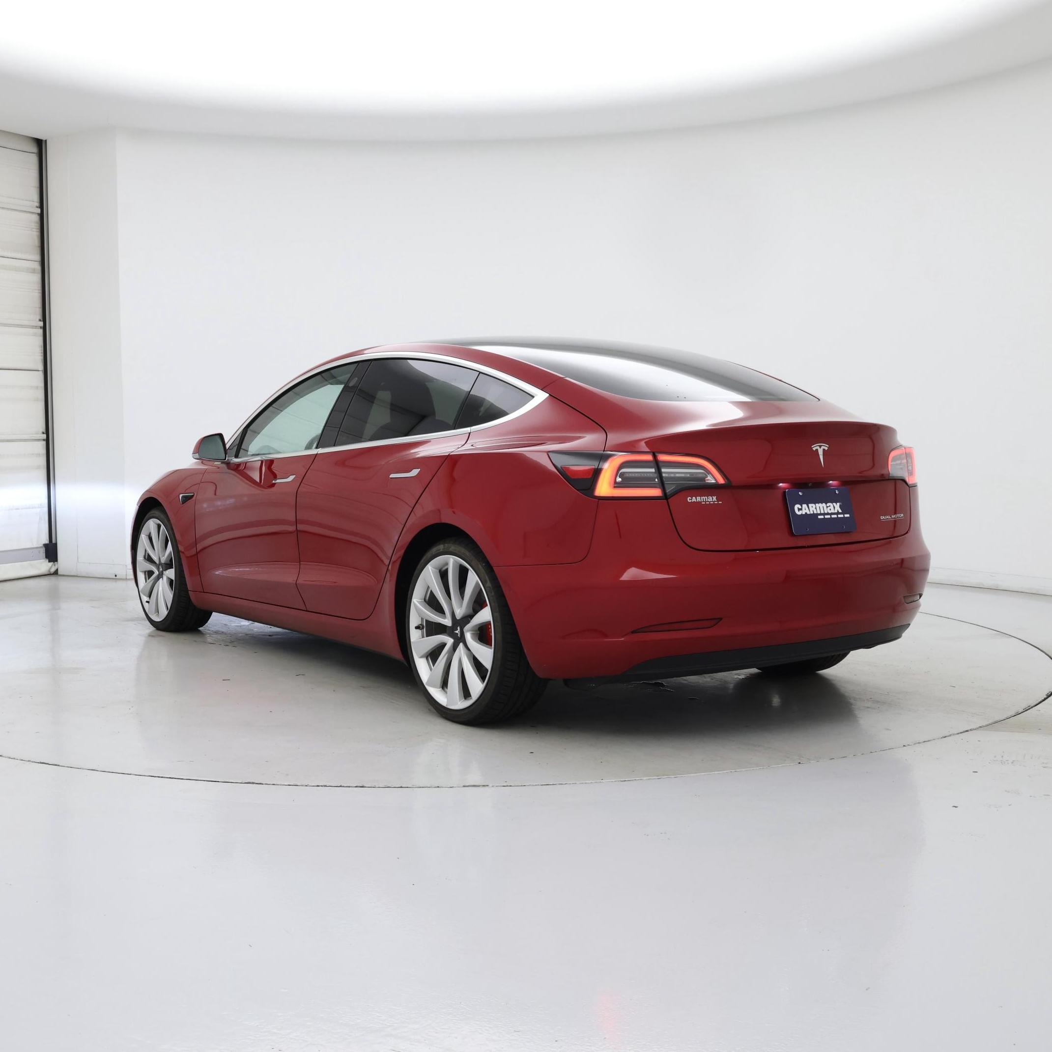 Thumbnail: 2019 Tesla Model 3 - 2