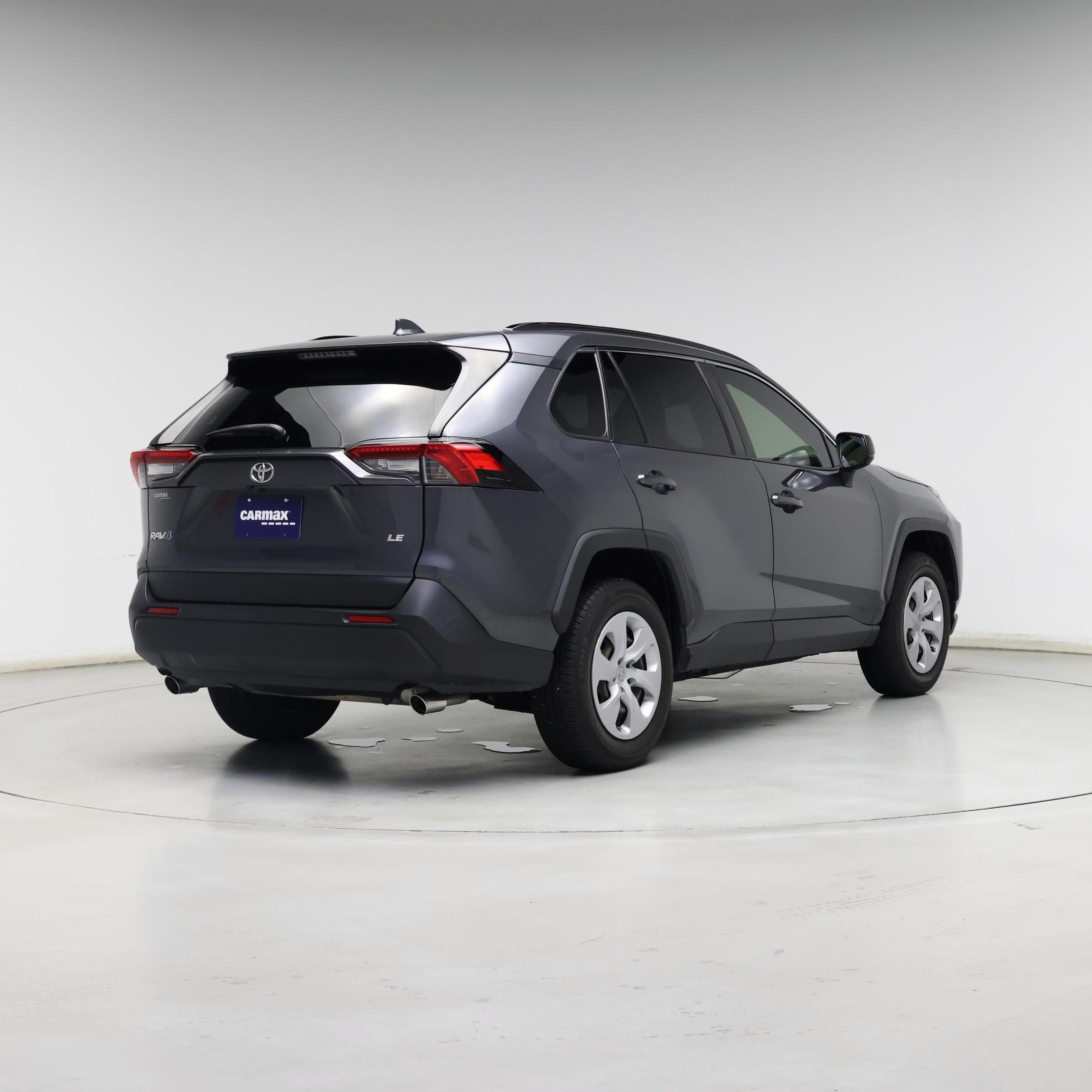 Thumbnail: 2019 Toyota RAV4 - 8