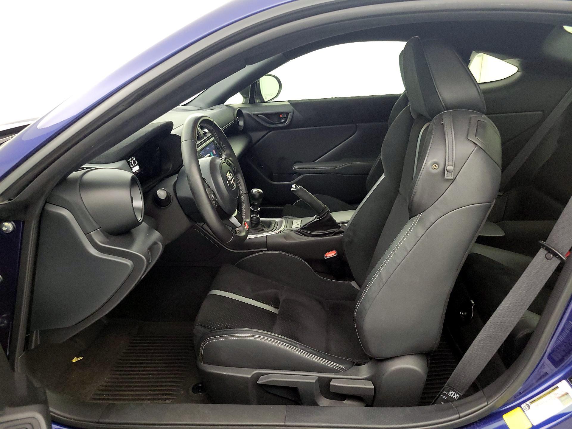 Thumbnail: 2022 Toyota GR86 - 11