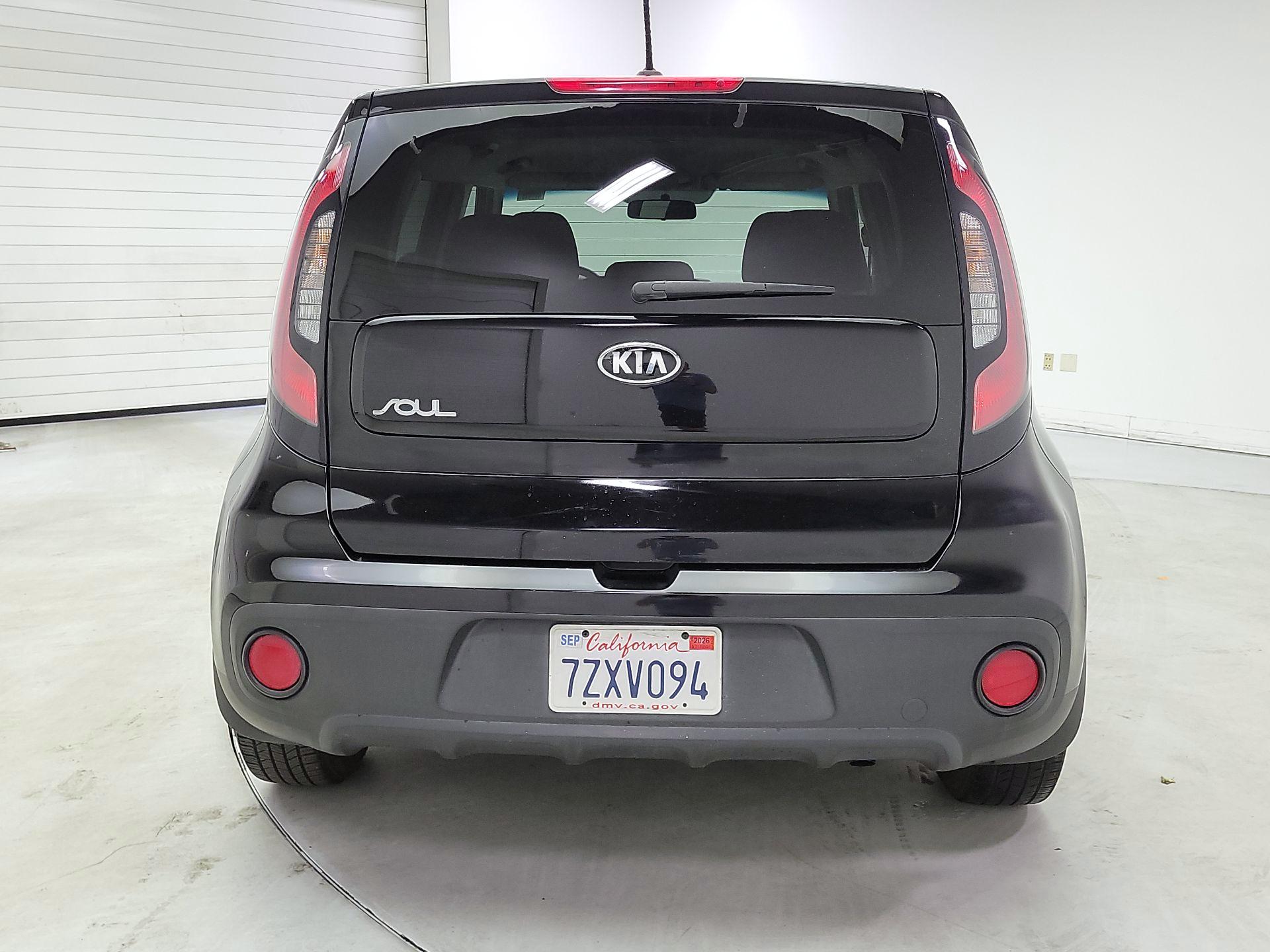 Thumbnail: 2017 Kia Soul - 6
