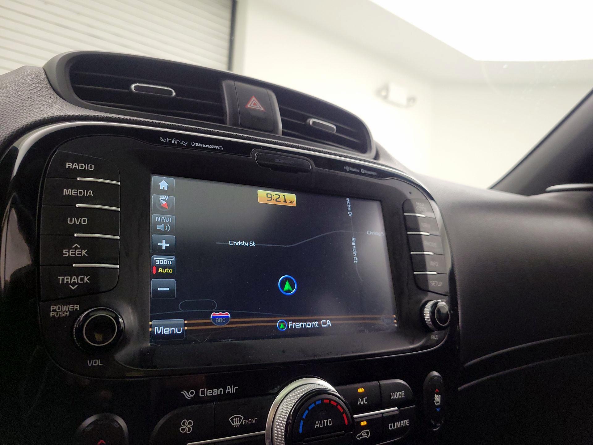 Thumbnail: 2014 Kia Soul - 14