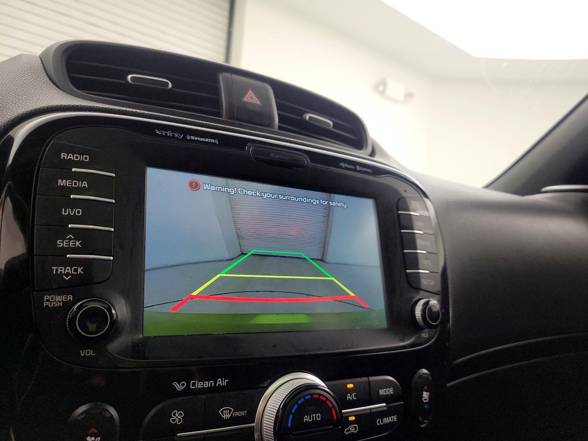 Thumbnail: 2014 Kia Soul - 15