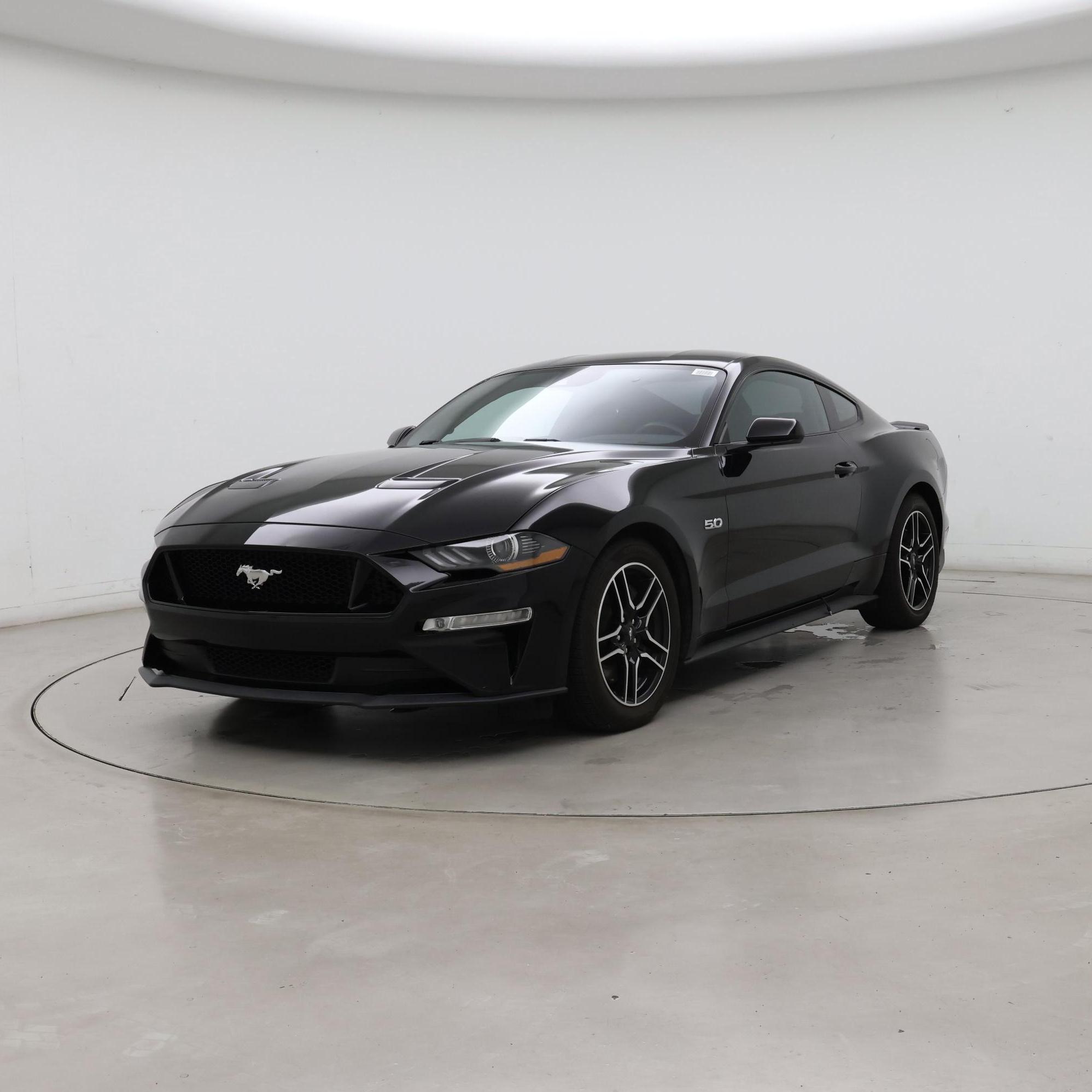 Thumbnail: 2021 Ford Mustang - 4