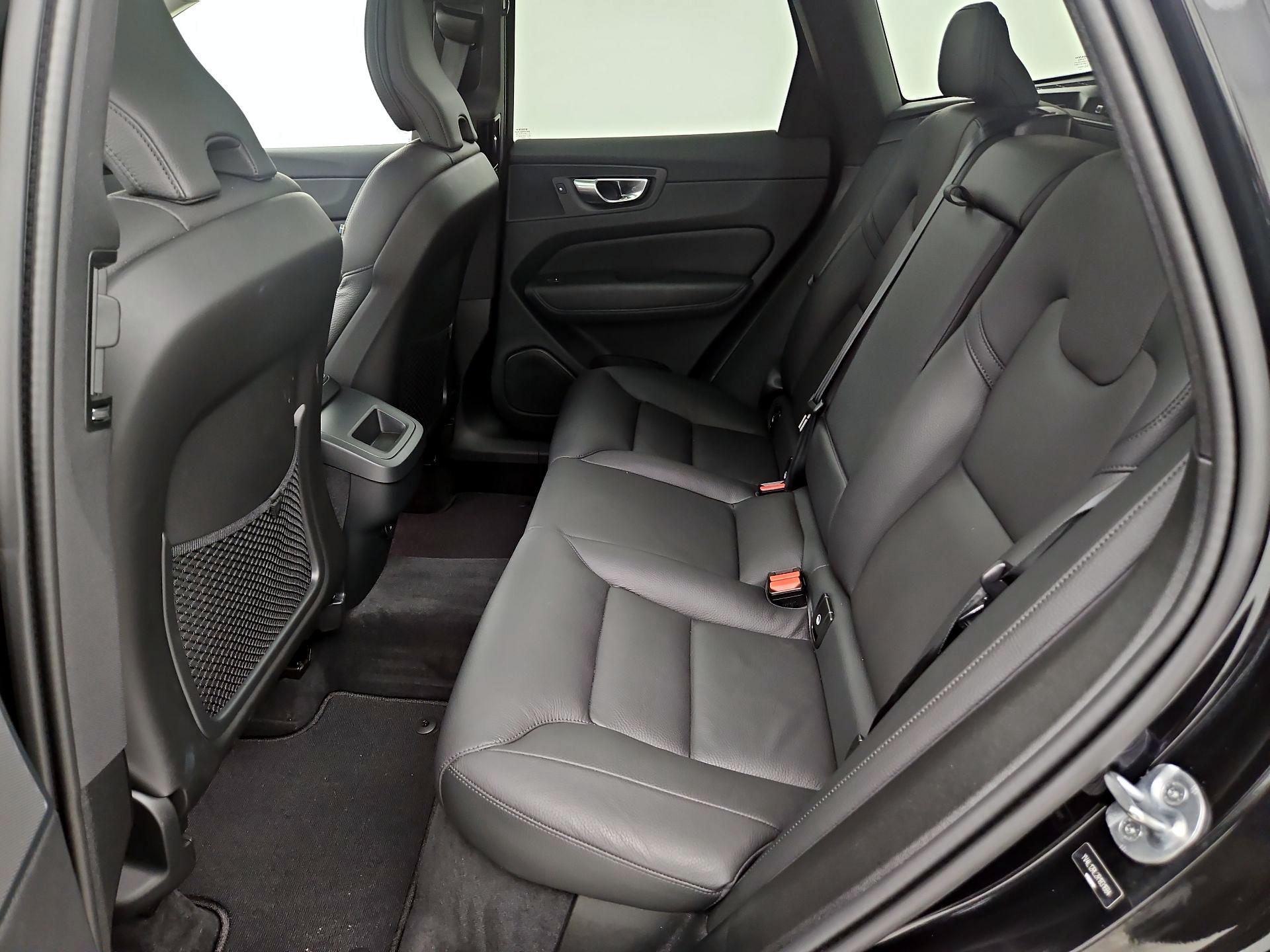 Thumbnail: 2024 Volvo XC60 - 19