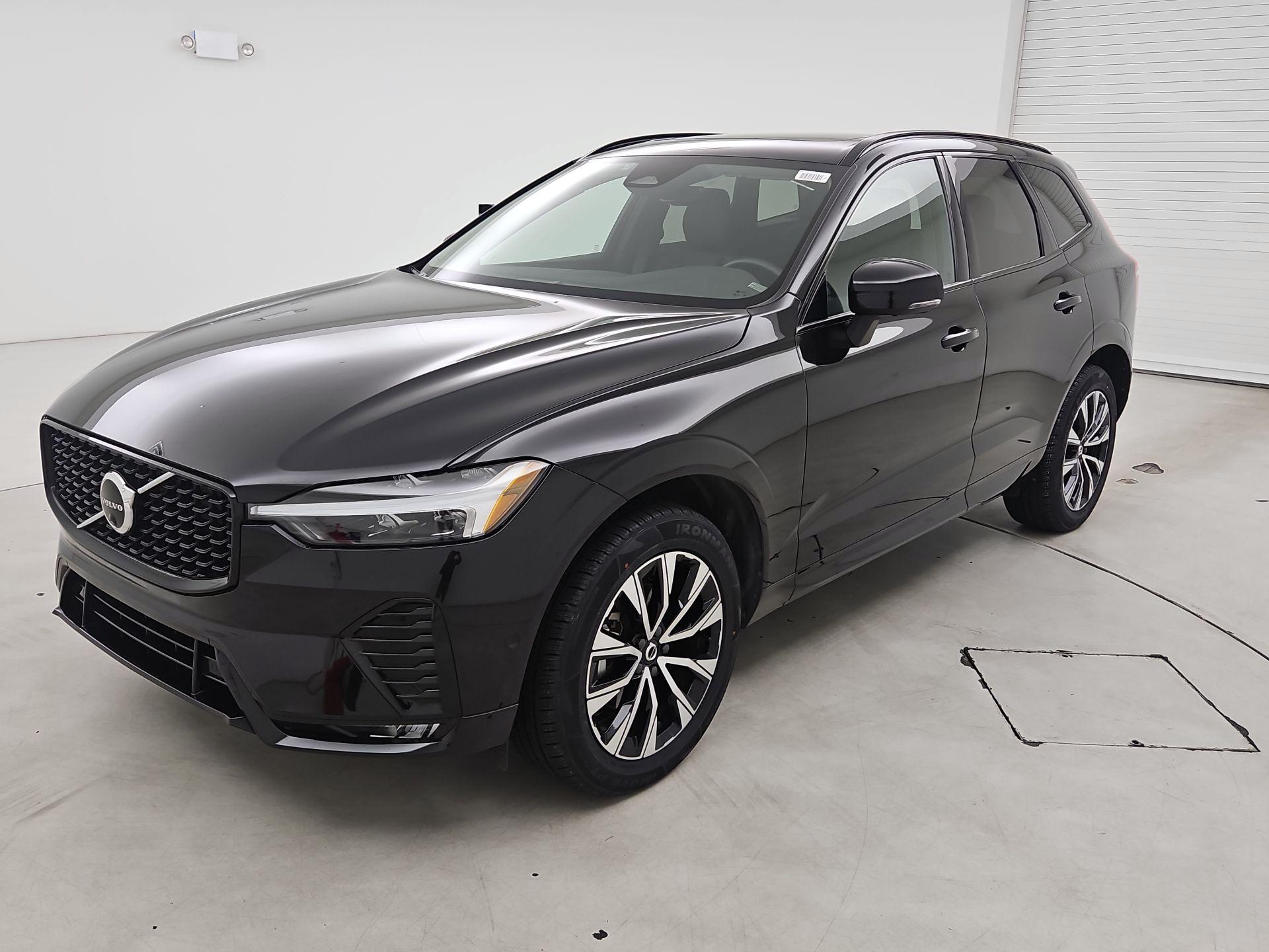 Thumbnail: 2024 Volvo XC60 - 3