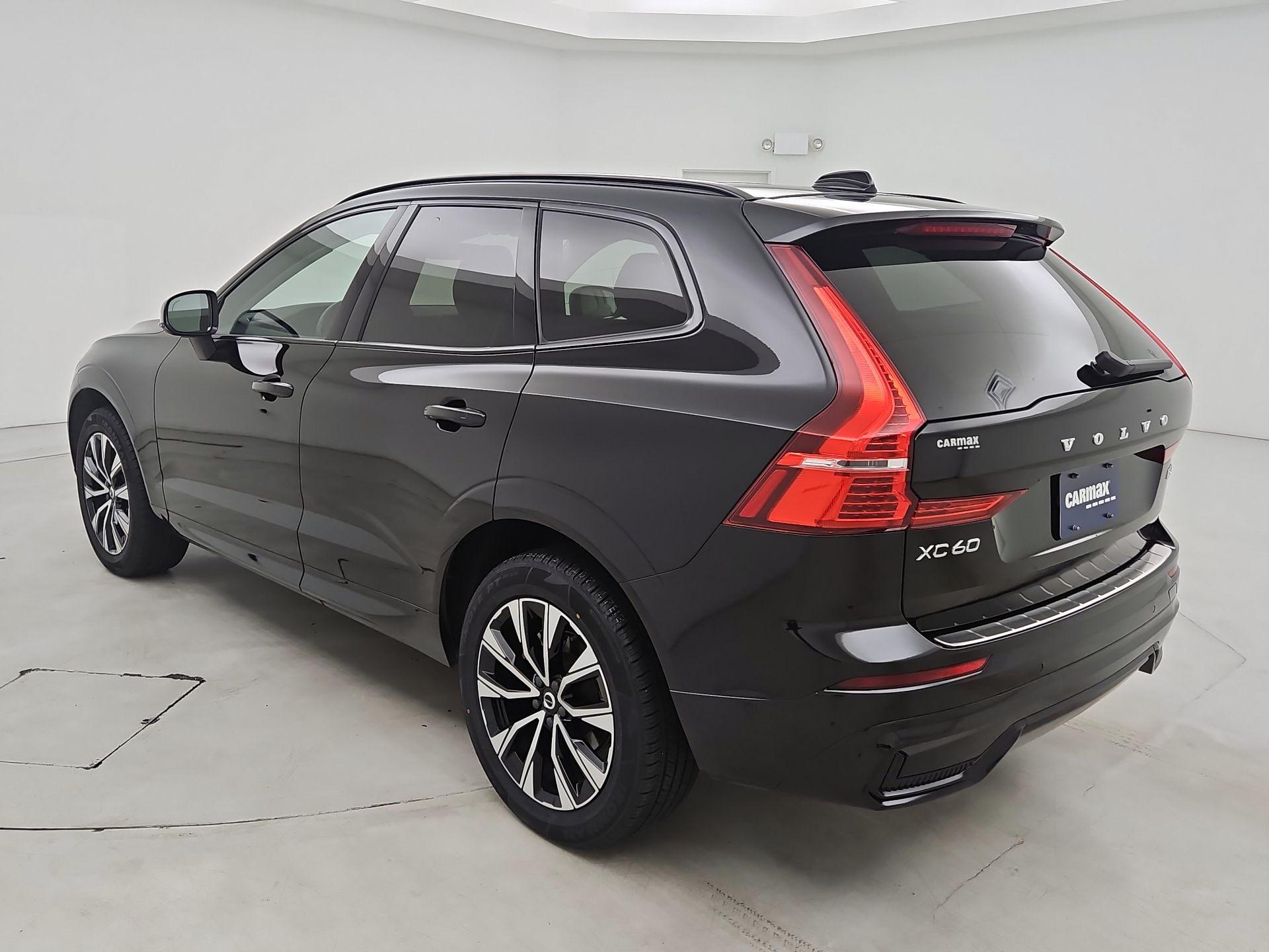 Thumbnail: 2024 Volvo XC60 - 7
