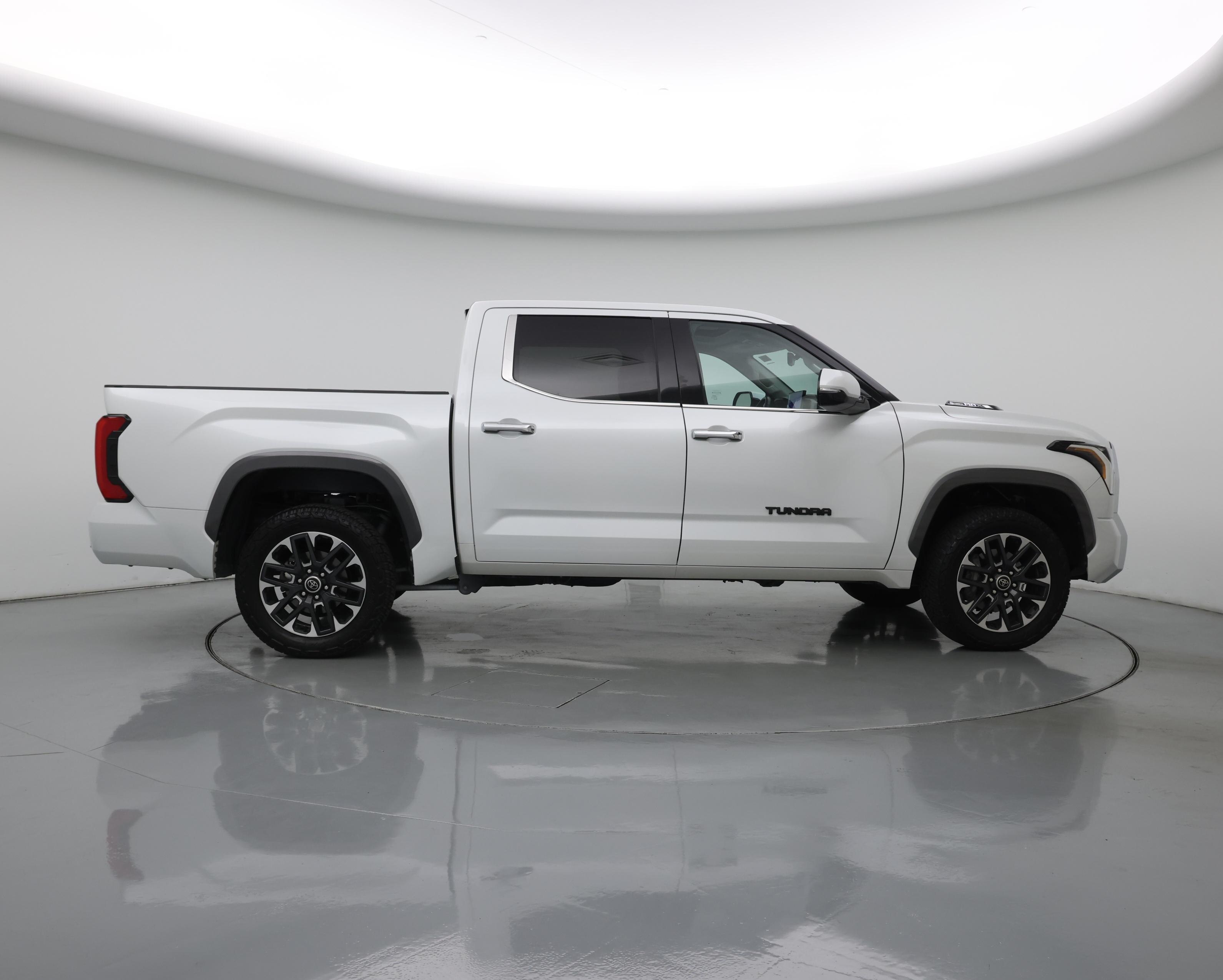 Thumbnail: 2023 Toyota Tundra - 7