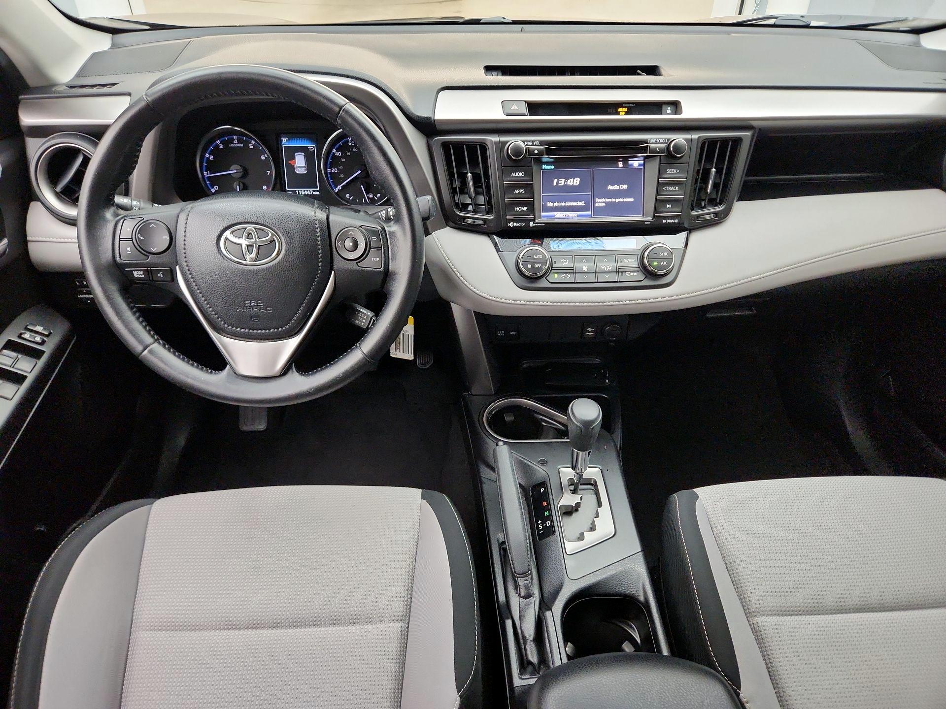 Thumbnail: 2016 Toyota RAV4 - 9