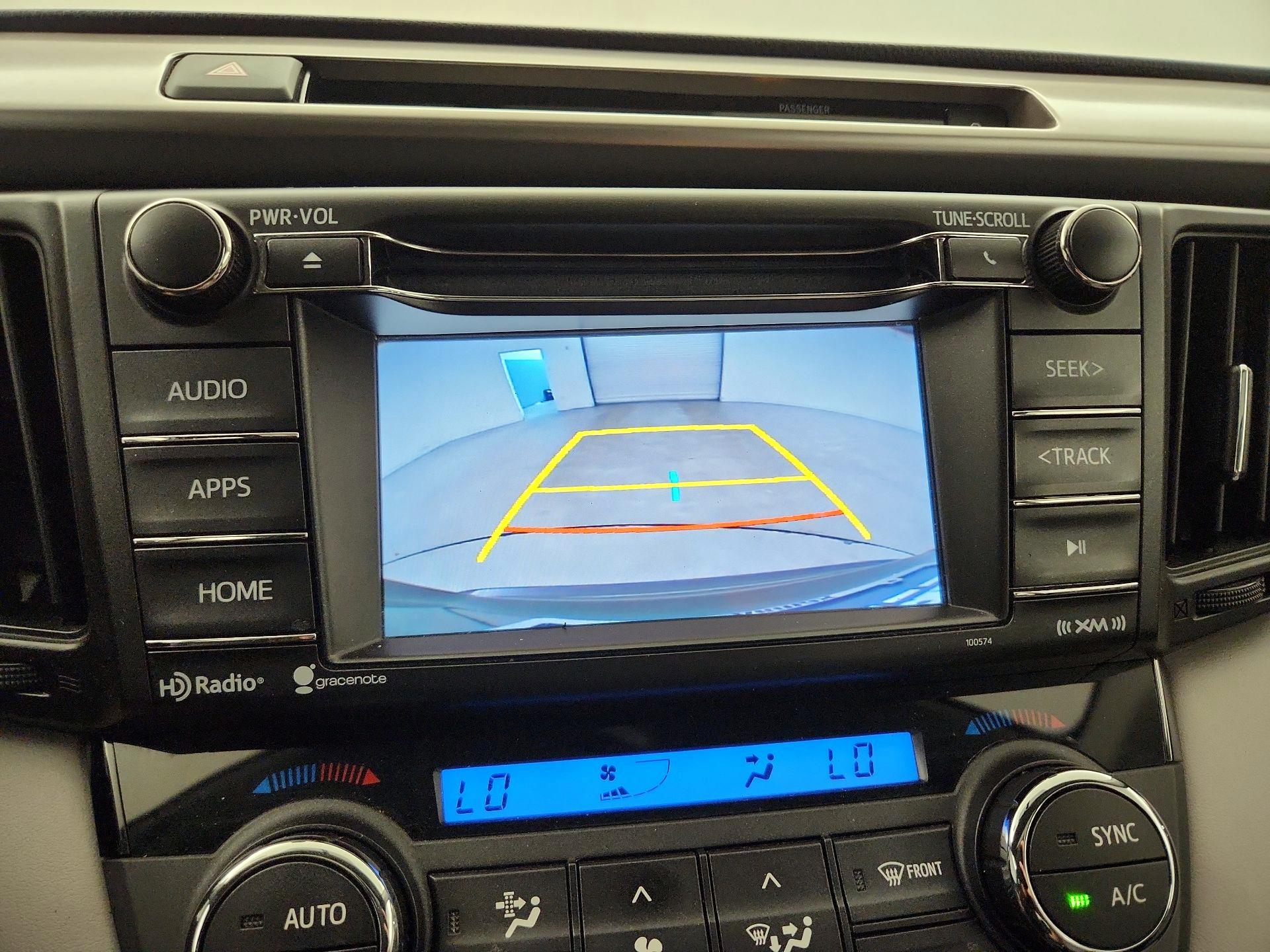 Thumbnail: 2016 Toyota RAV4 - 14