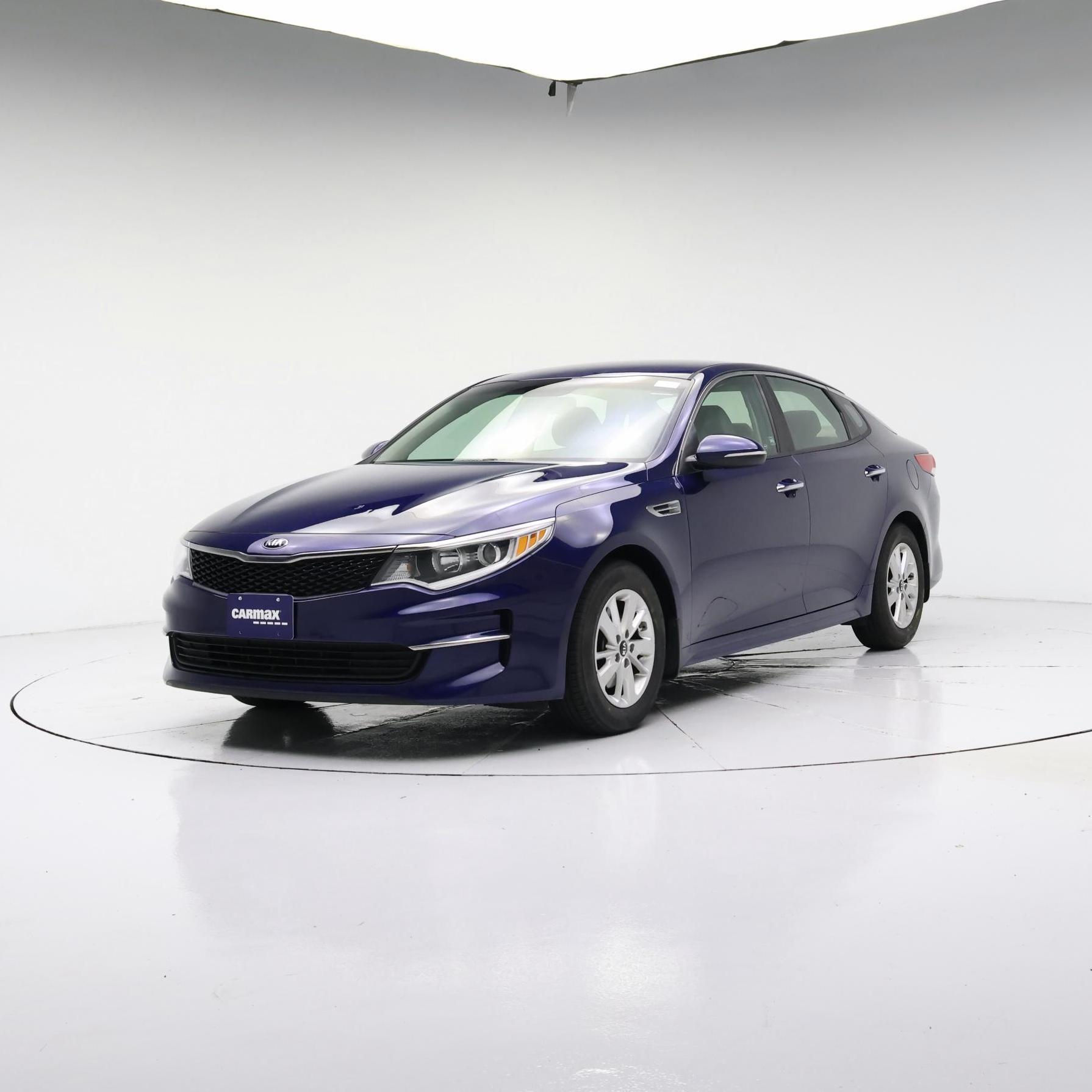 Thumbnail: 2016 Kia Optima - 4