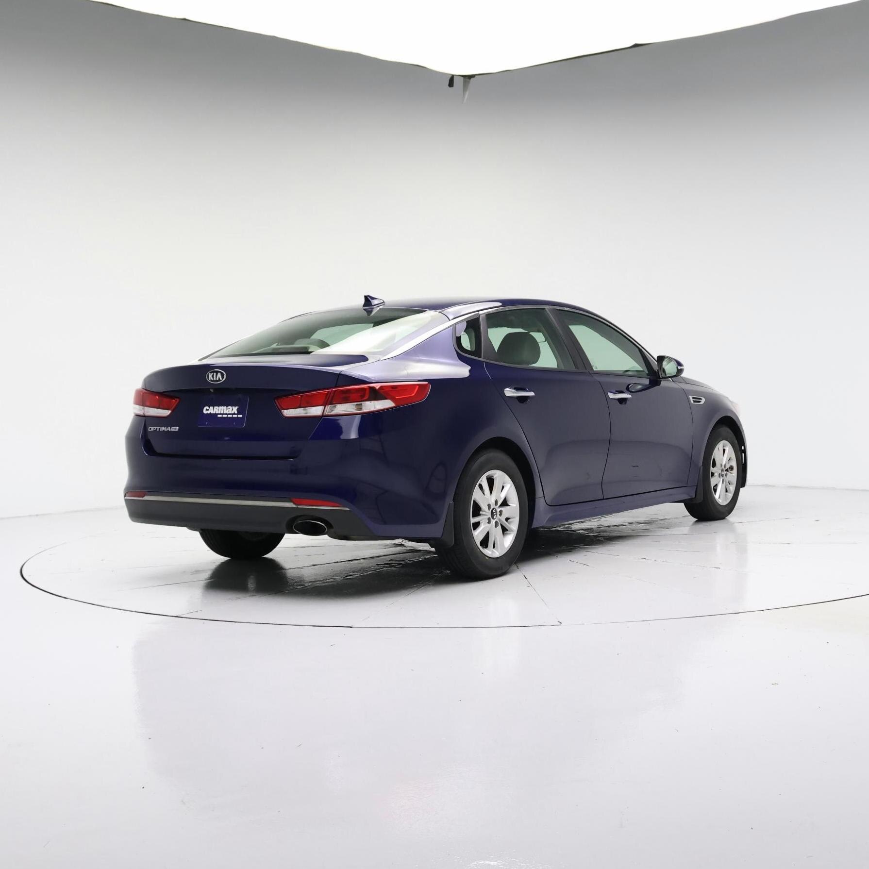 Thumbnail: 2016 Kia Optima - 8