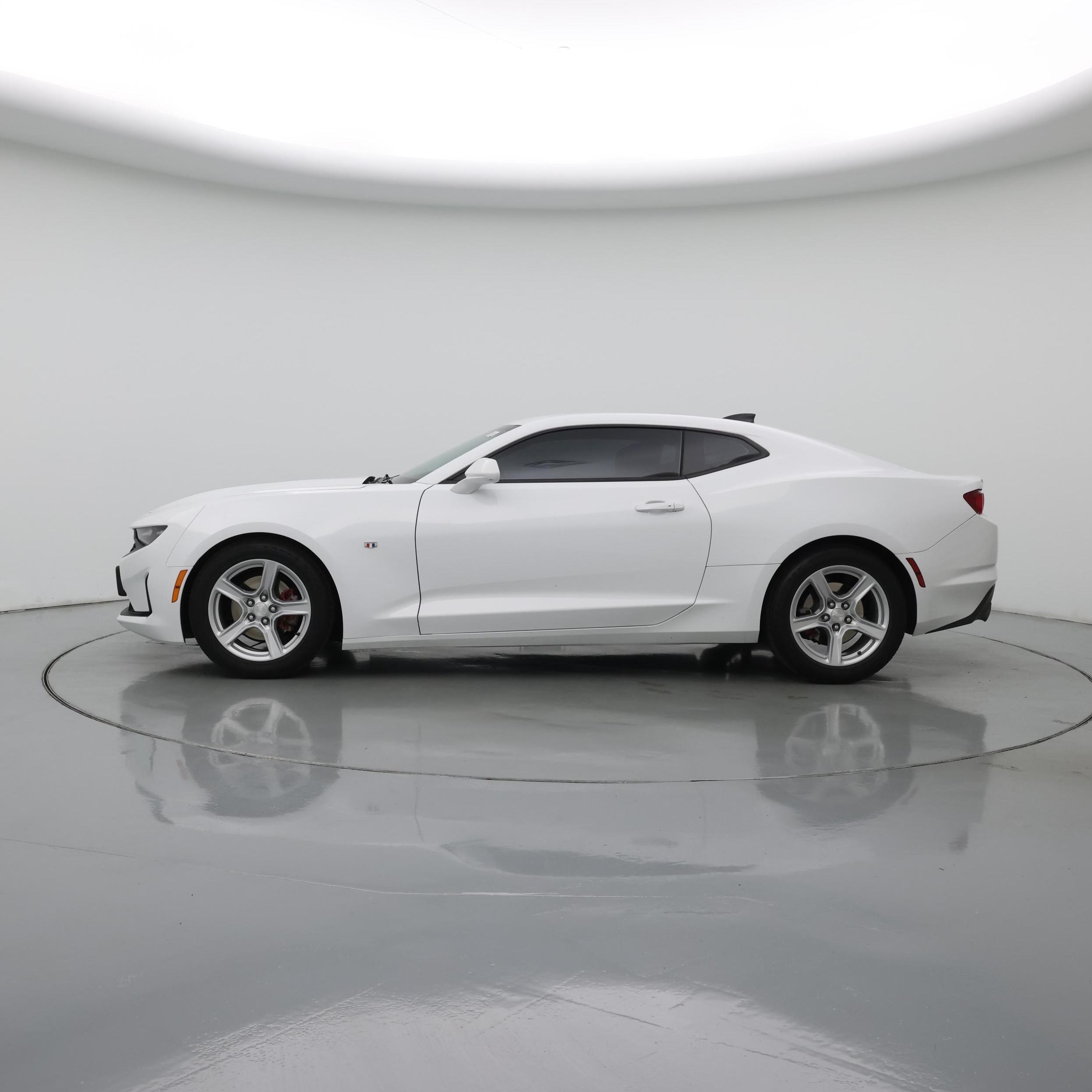 Thumbnail: 2023 Chevrolet Camaro - 3