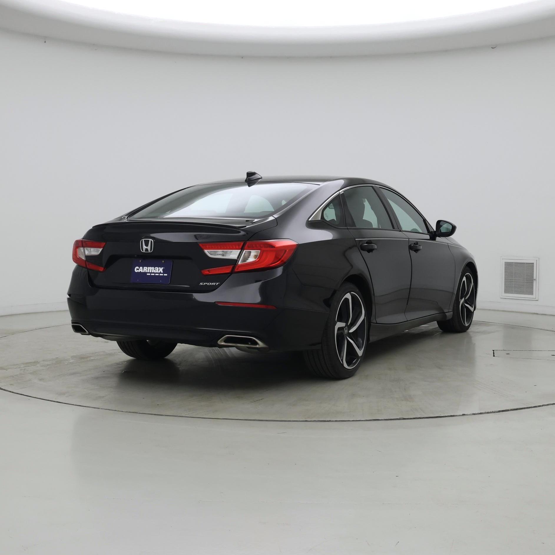 Thumbnail: 2018 Honda Accord - 8