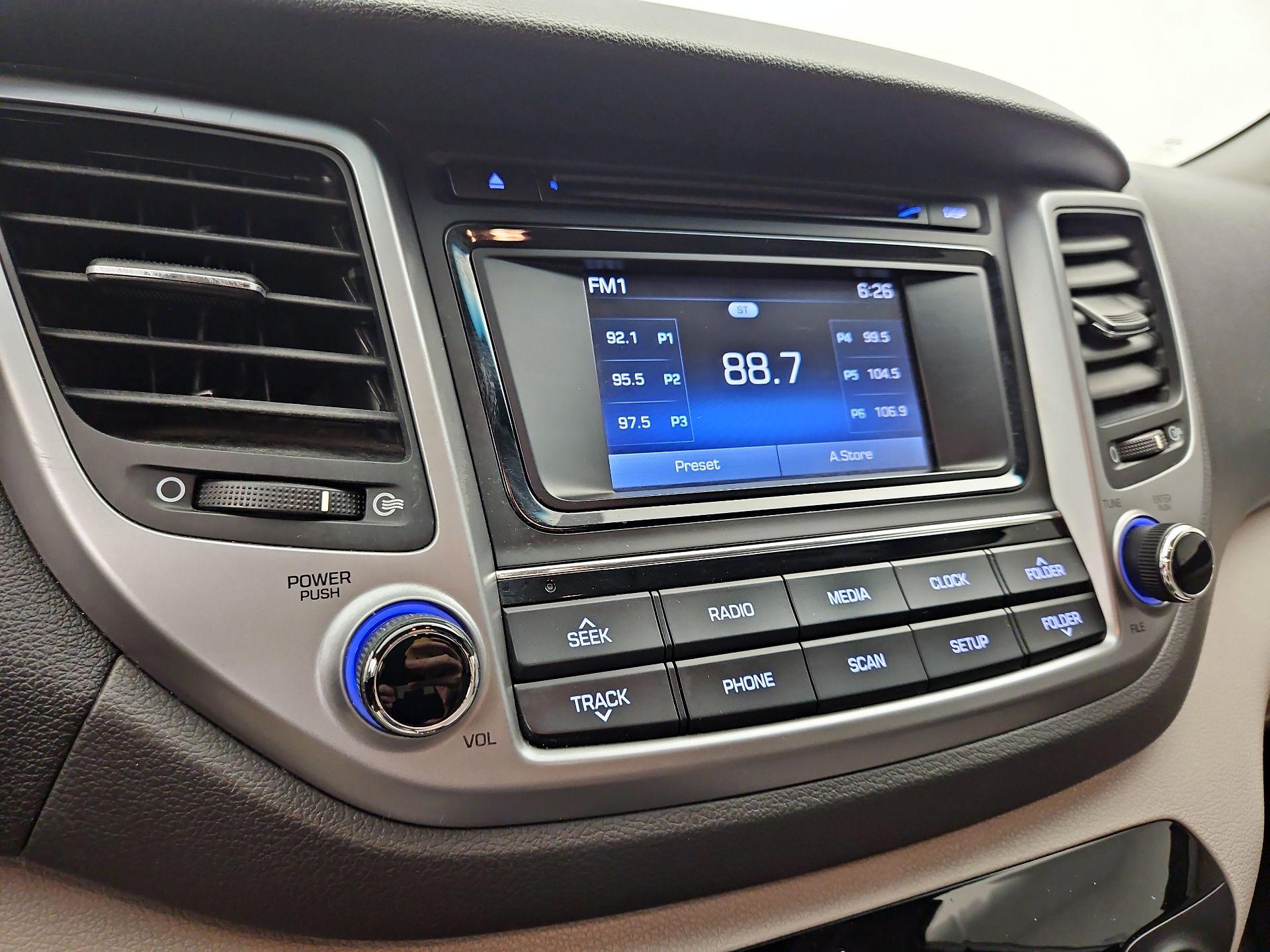 Thumbnail: 2018 Hyundai Tucson - 15