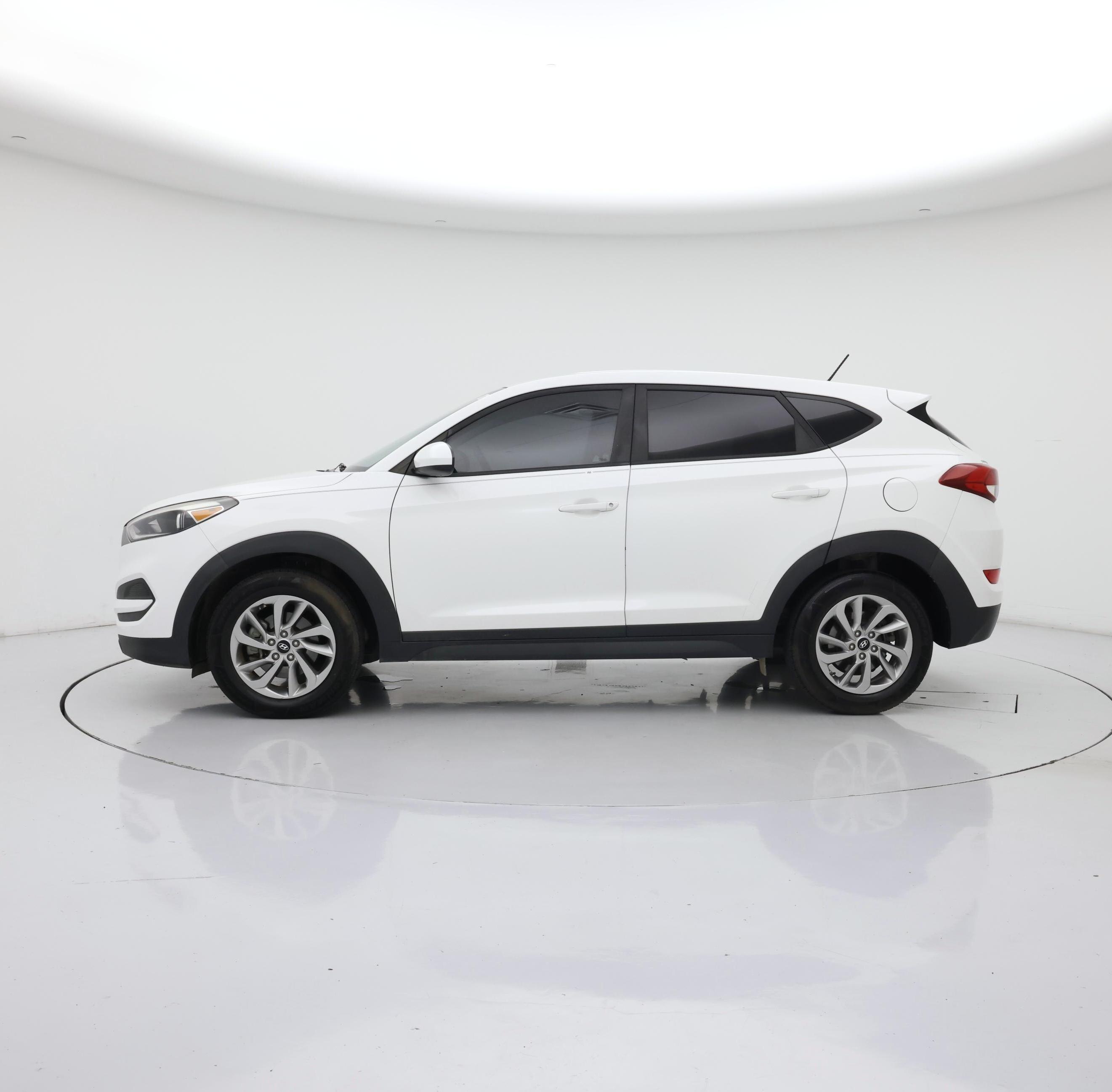 Thumbnail: 2018 Hyundai Tucson - 3