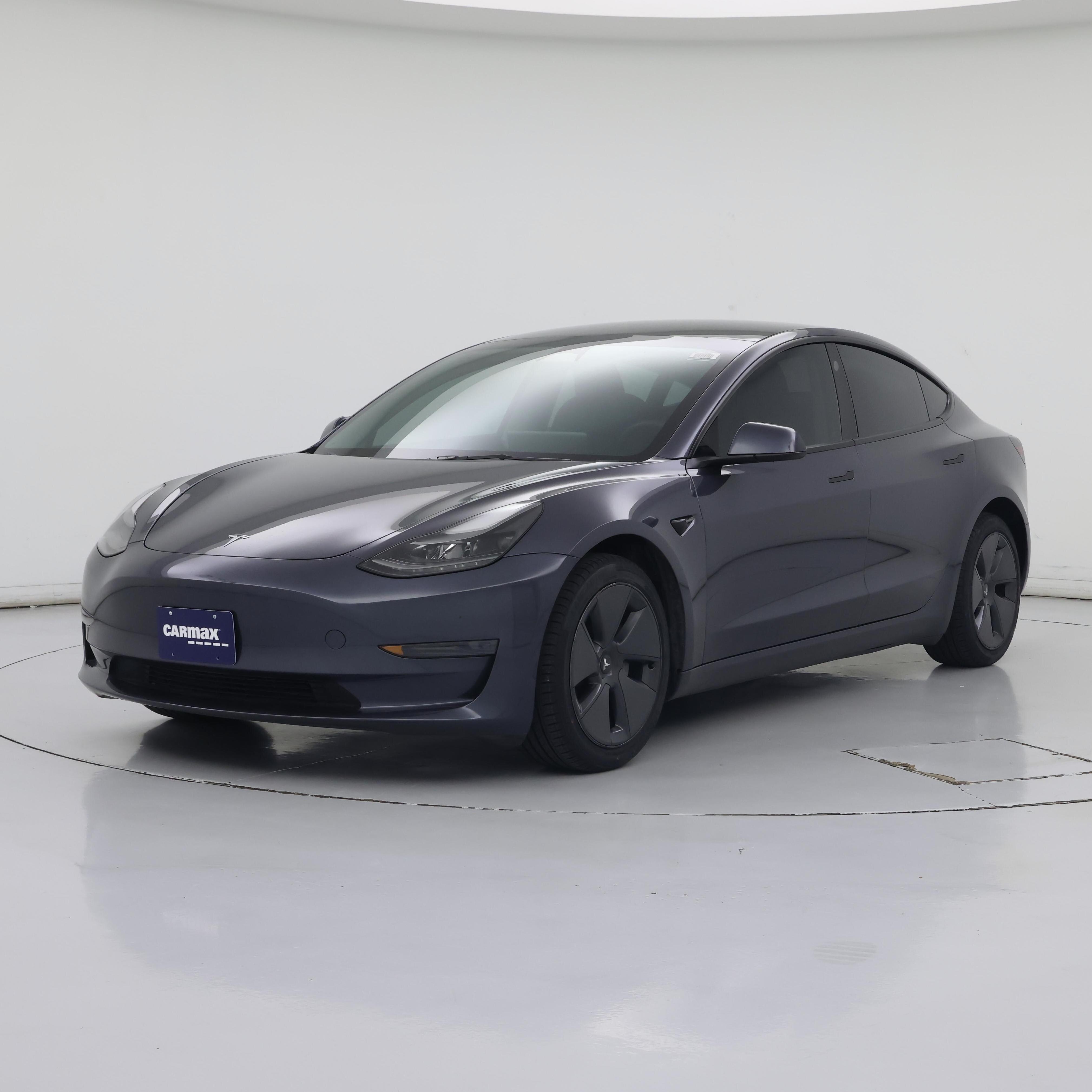 Thumbnail: 2023 Tesla Model 3 - 4
