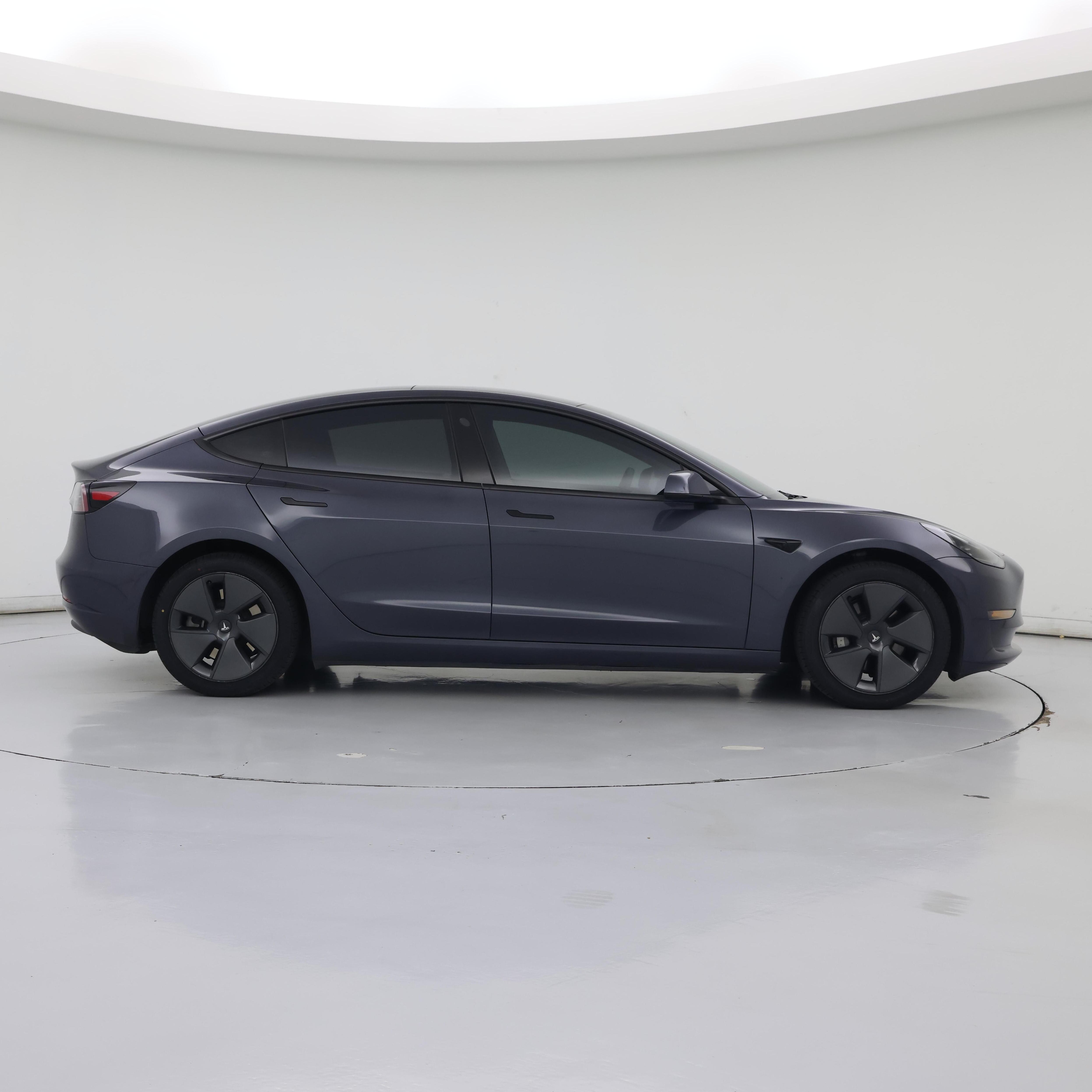 Thumbnail: 2023 Tesla Model 3 - 7
