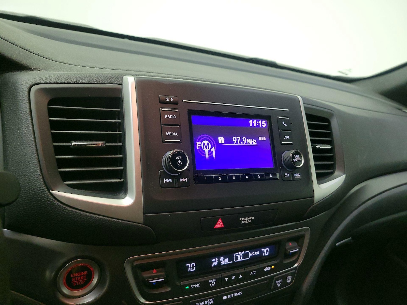 2019 Honda Passport Sport - Photo 16
