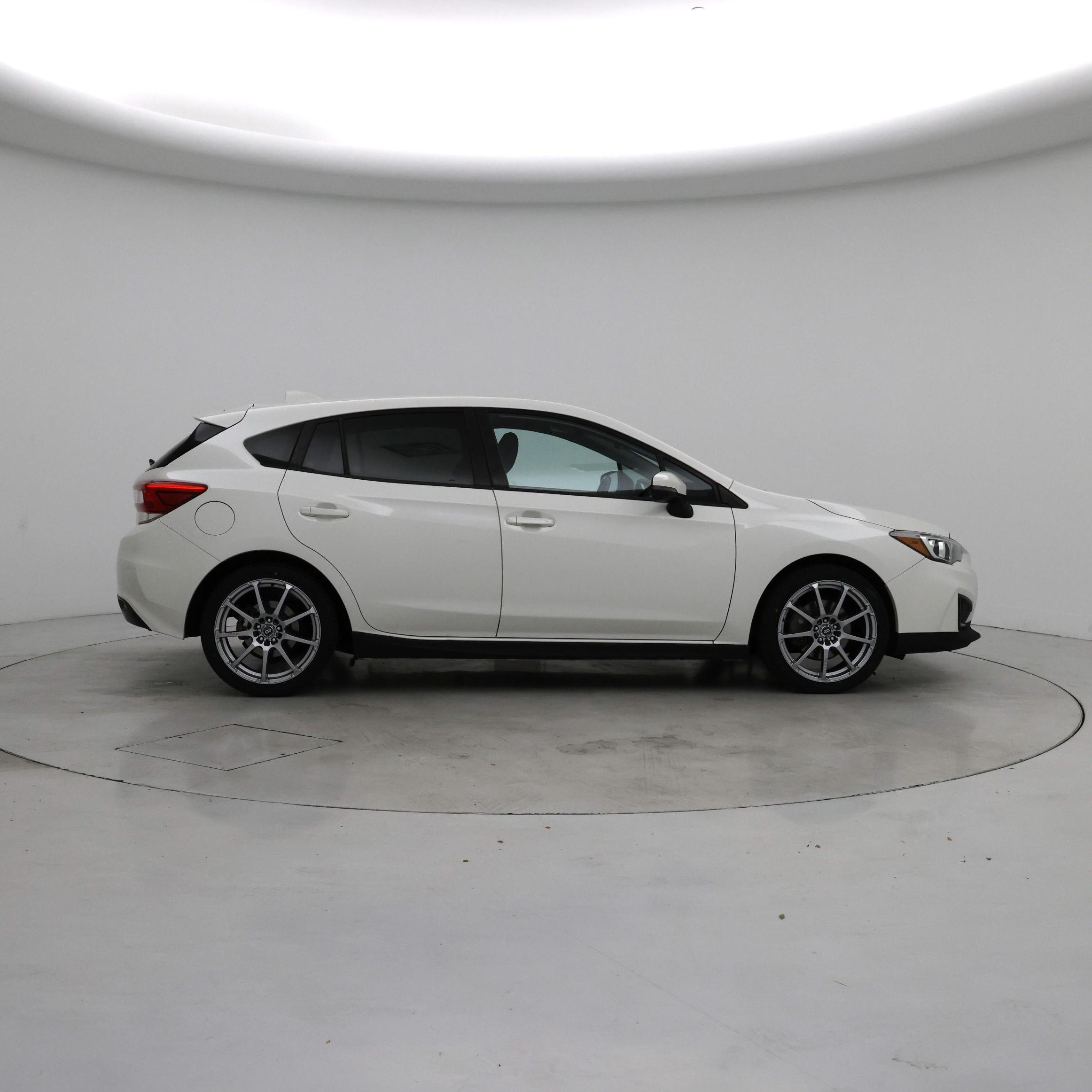 Thumbnail: 2017 Subaru Impreza - 7