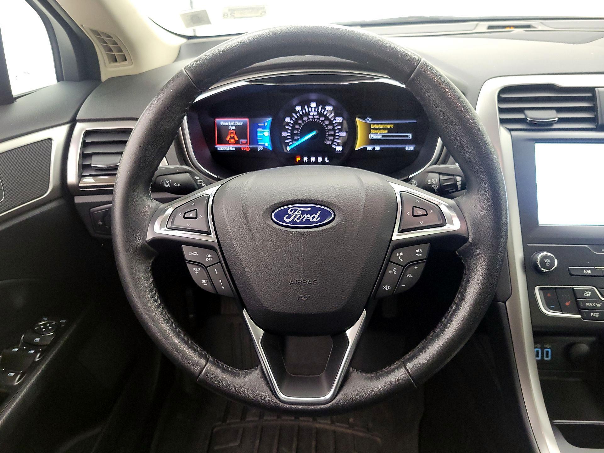 Thumbnail: 2020 Ford Fusion - 10