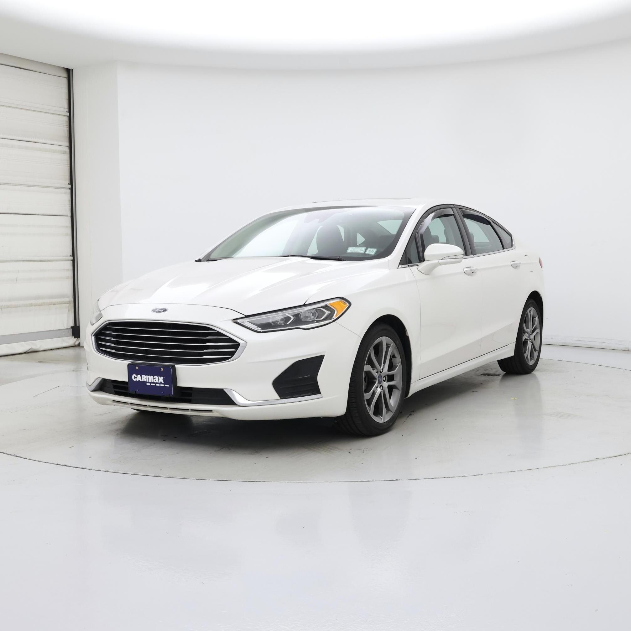 Thumbnail: 2020 Ford Fusion - 4