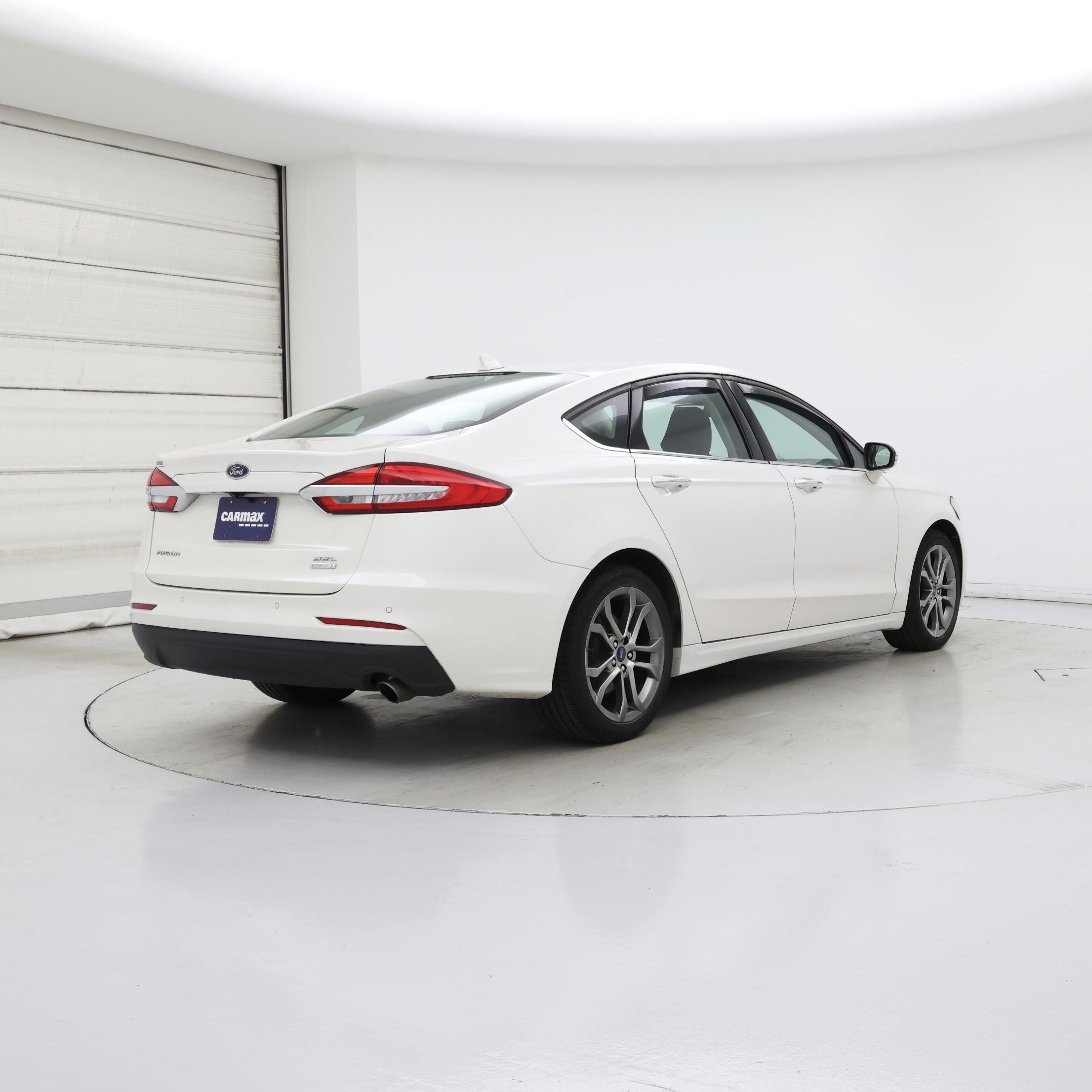 Thumbnail: 2020 Ford Fusion - 8