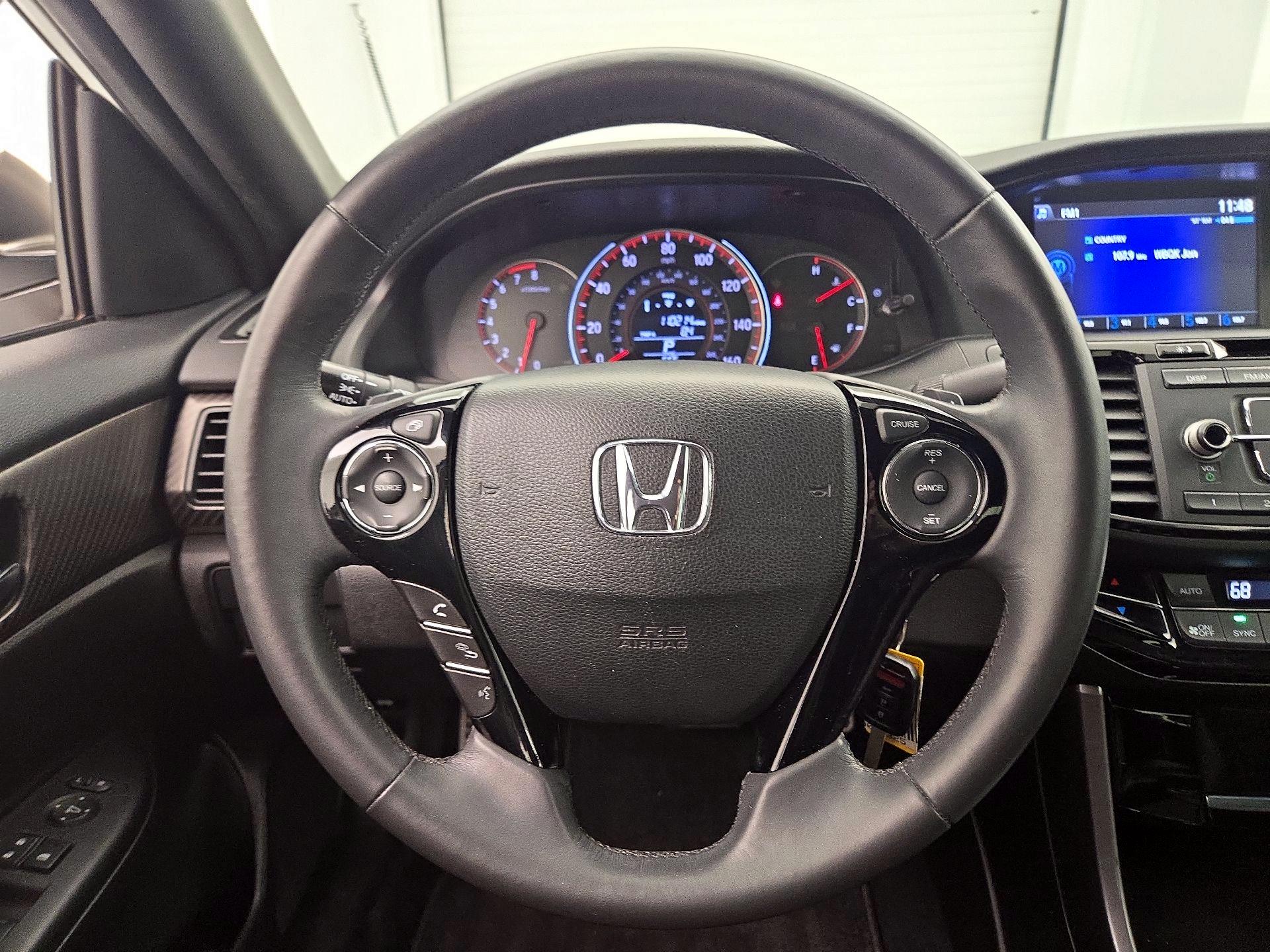 Thumbnail: 2017 Honda Accord - 10