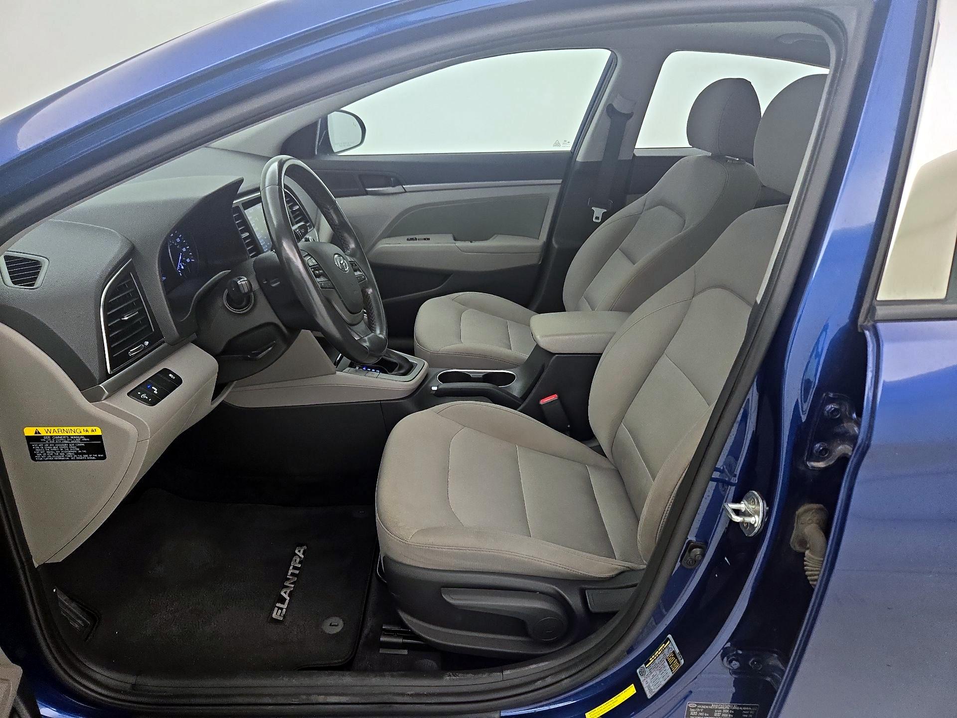 Thumbnail: 2018 Hyundai Elantra - 11