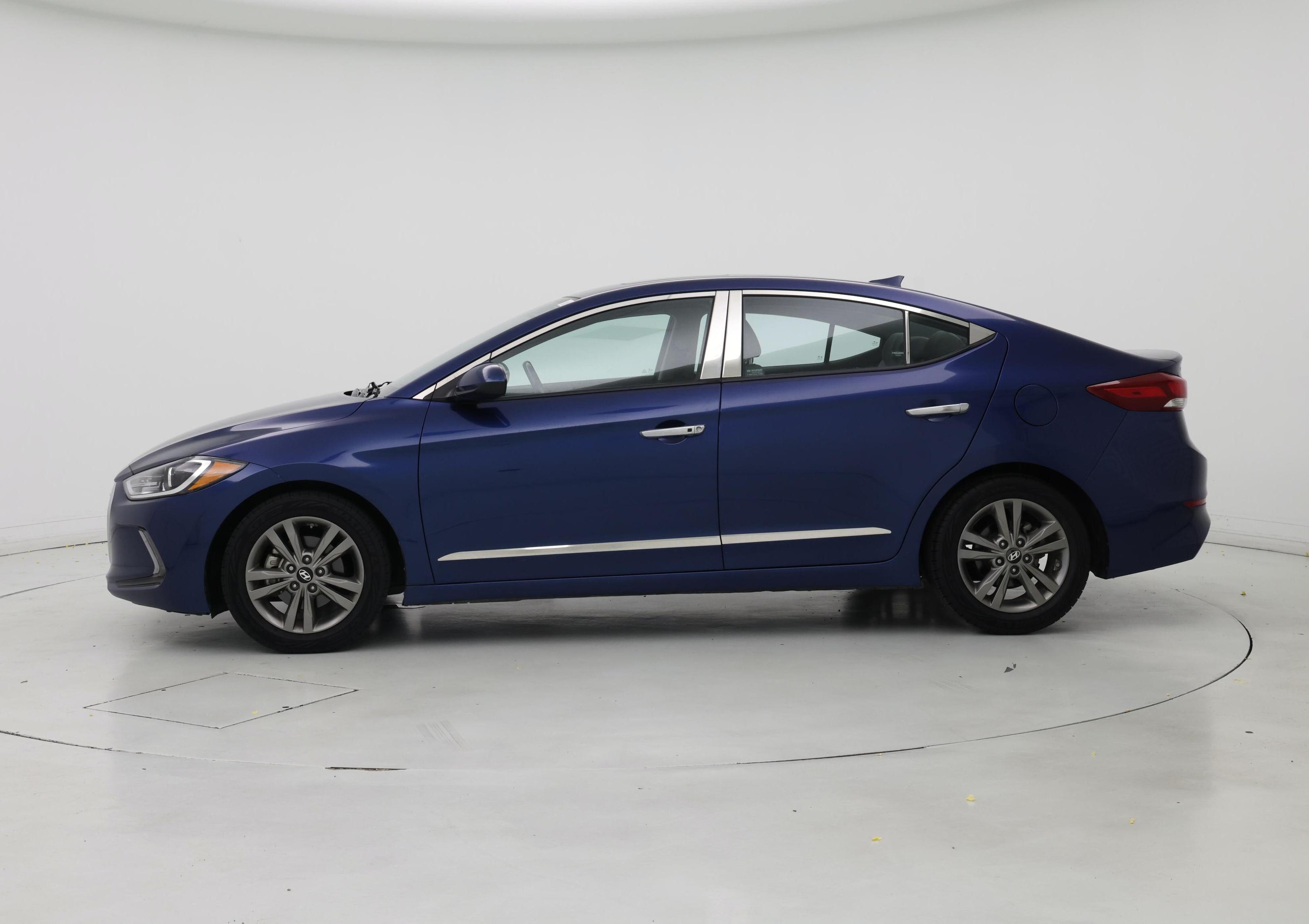 Thumbnail: 2018 Hyundai Elantra - 3
