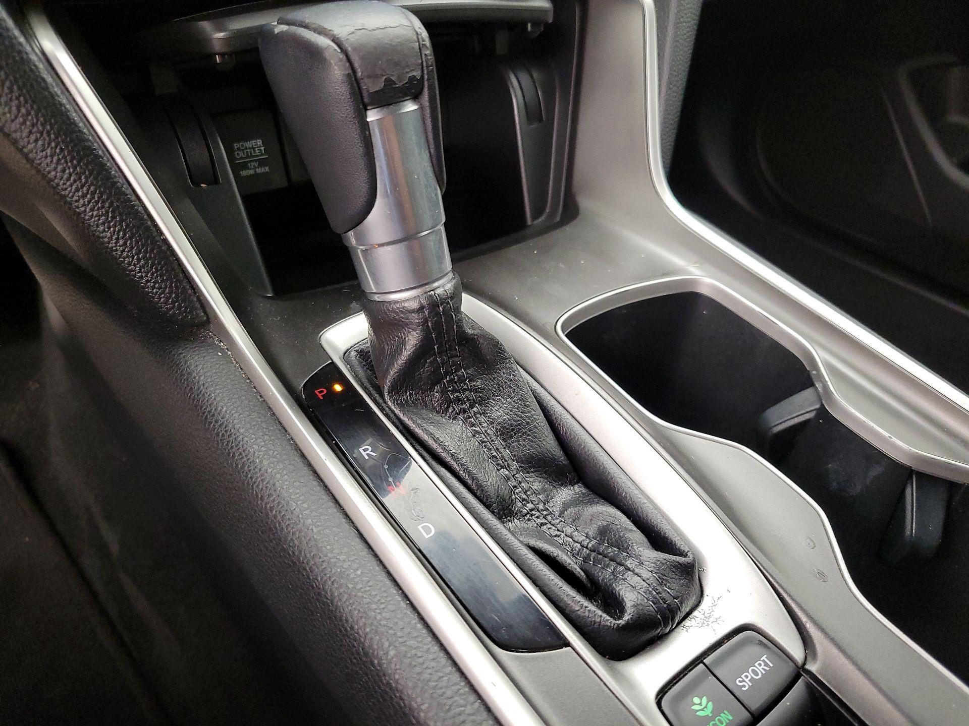 Thumbnail: 2020 Honda Accord - 17