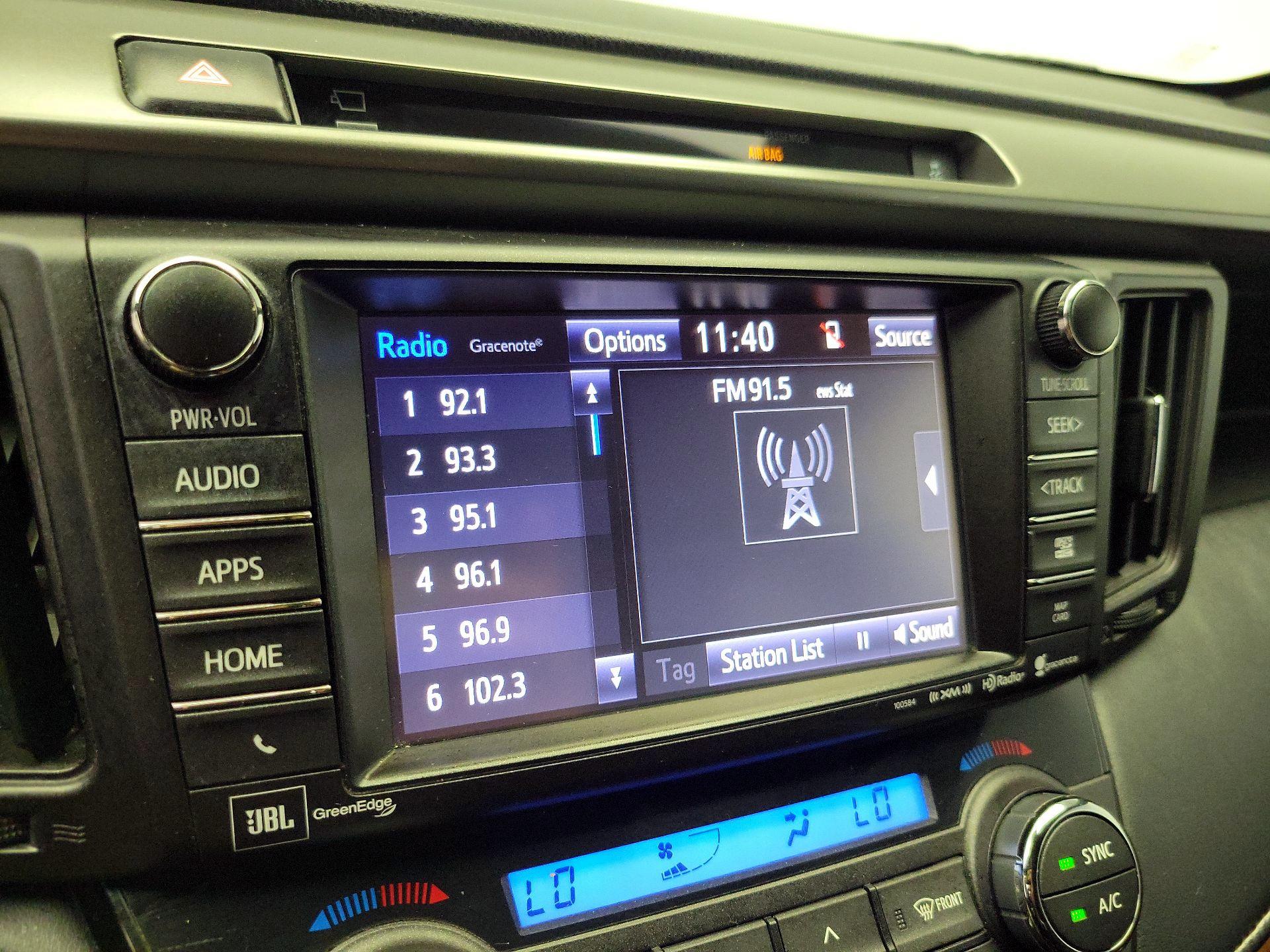 Thumbnail: 2016 Toyota RAV4 - 15
