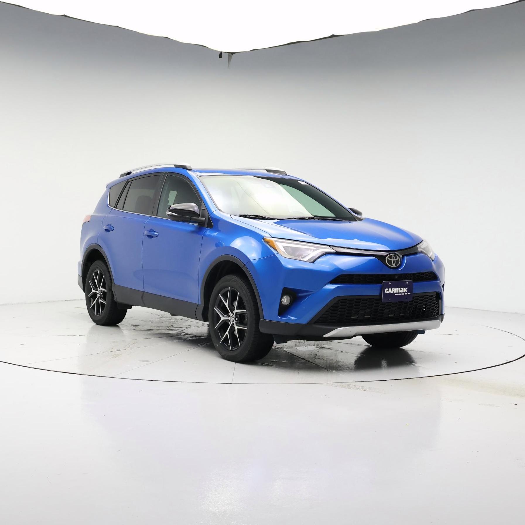 Thumbnail: 2016 Toyota RAV4 - 2