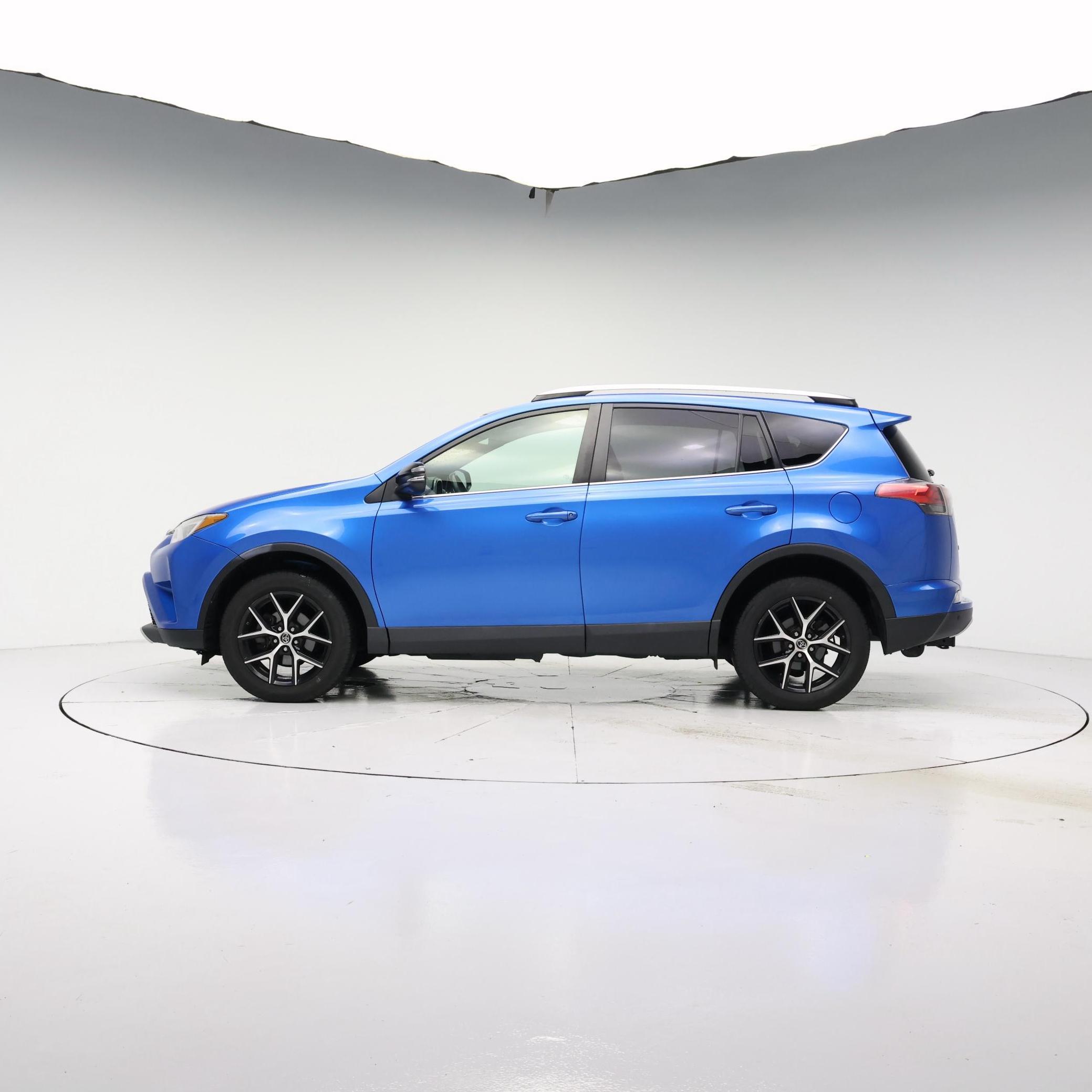 Thumbnail: 2016 Toyota RAV4 - 7