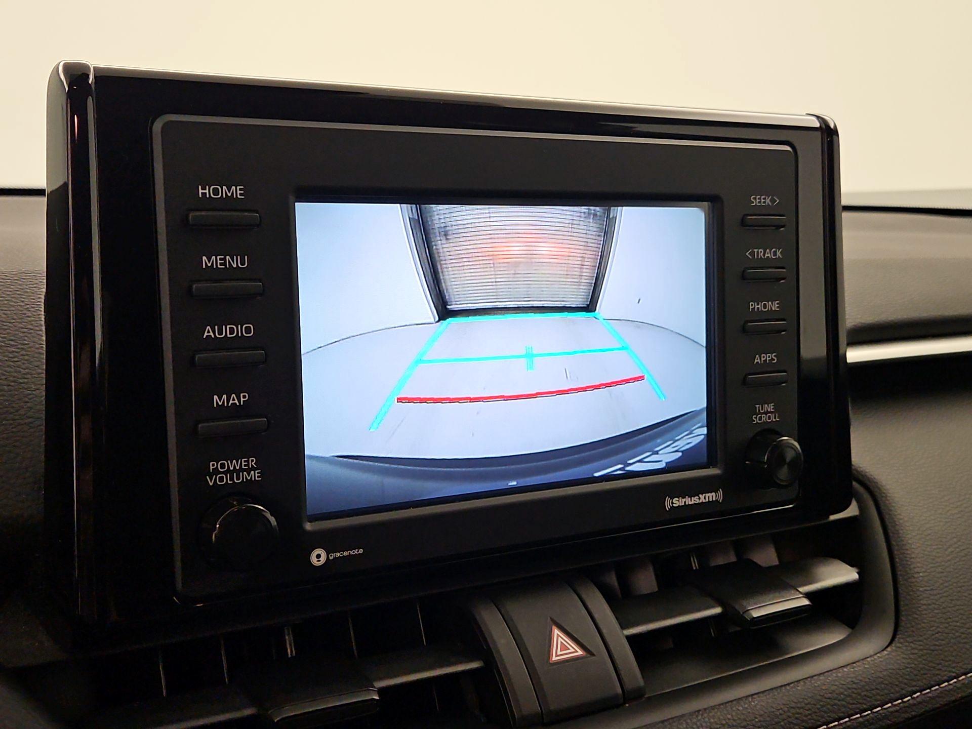 Thumbnail: 2021 Toyota RAV4 - 12